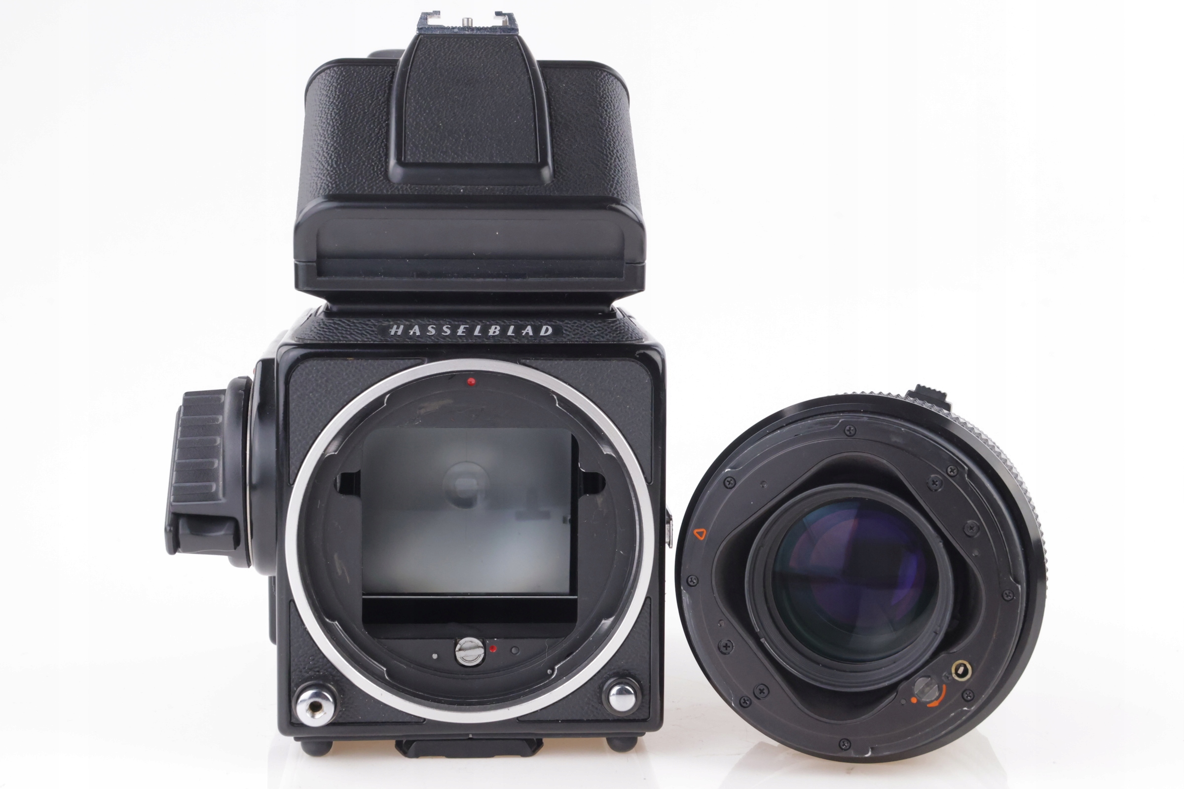 Hasselblad 503 CW + 100/3.5 CF + kaseta + pryzmat PM5 Model 503CW