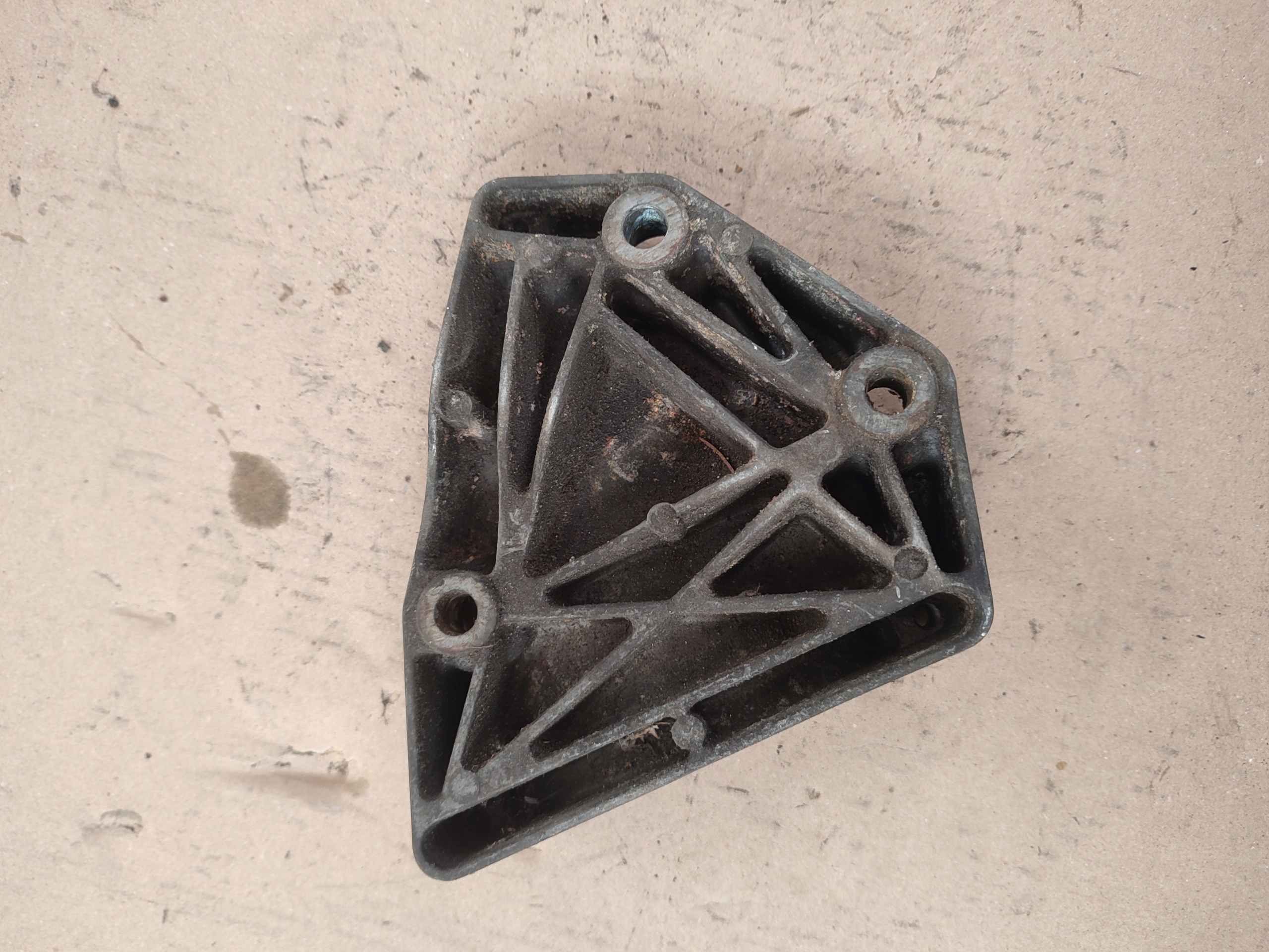 support OPEL VECTRA C SIGNUM 1.8 9226302