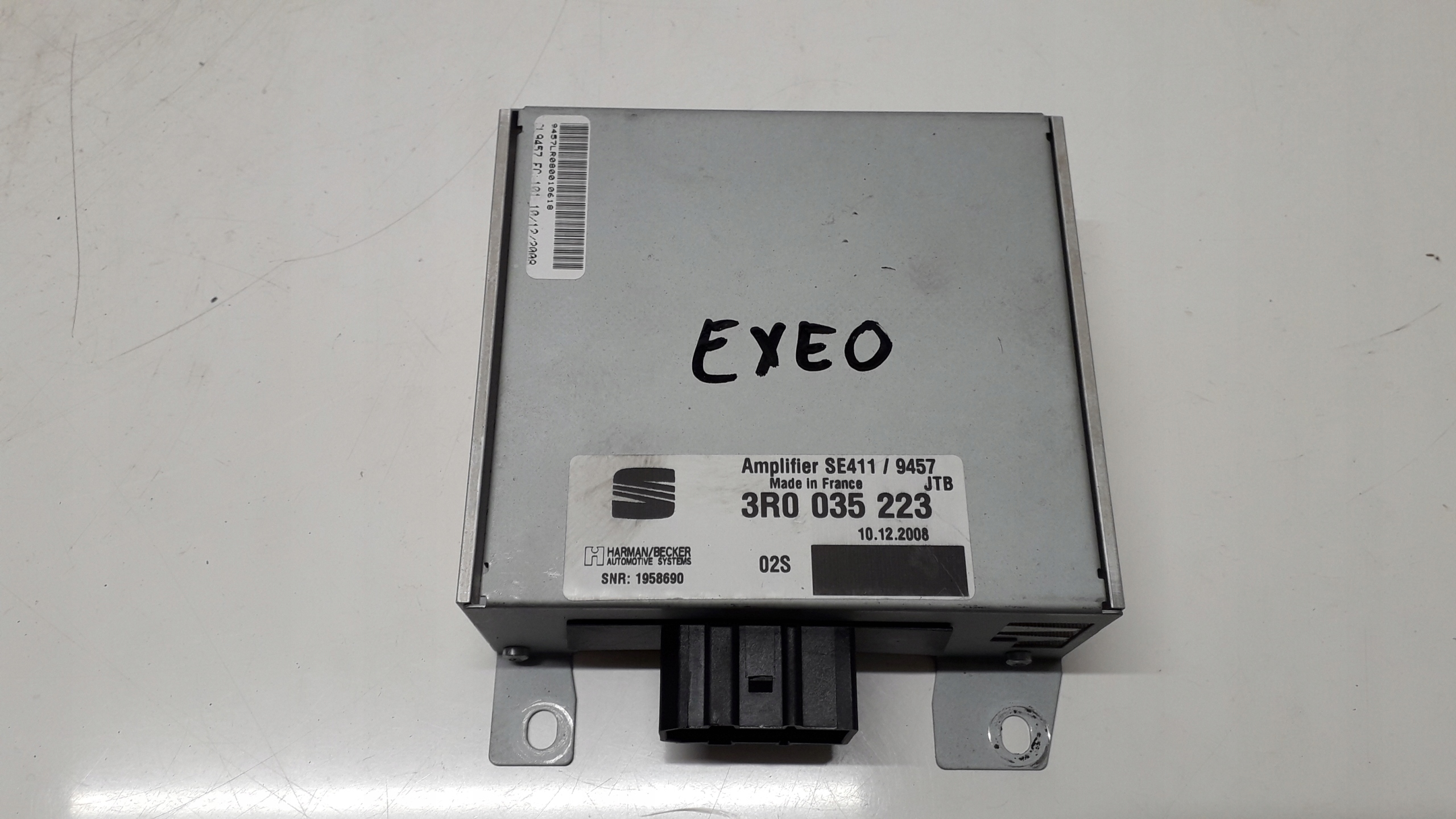 SEAT EXEO 08- WZMACNIACZ RADIA 3R0035223