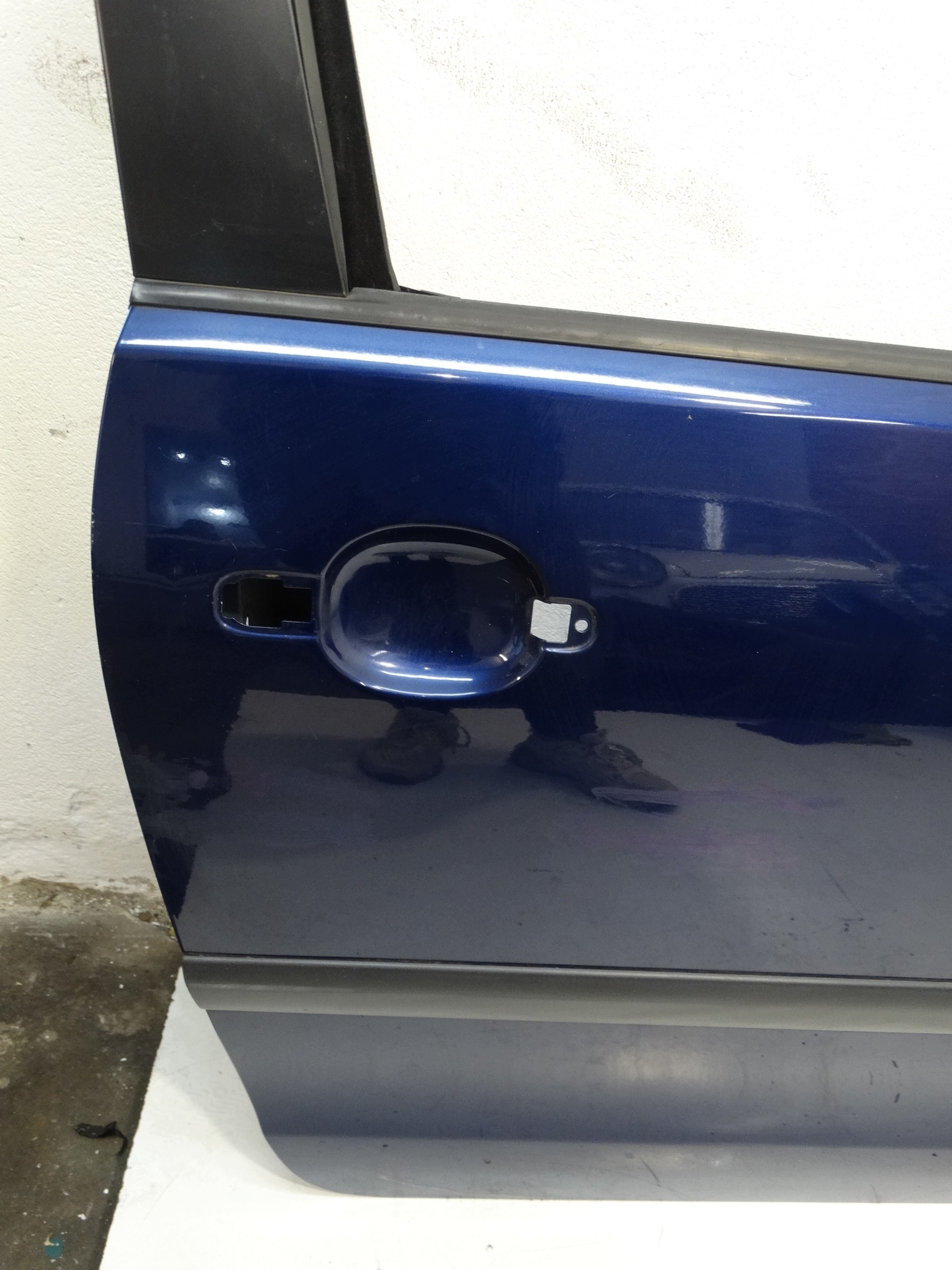door front right front VOLKSWAGEN POLO 9N LIFT 2009R.