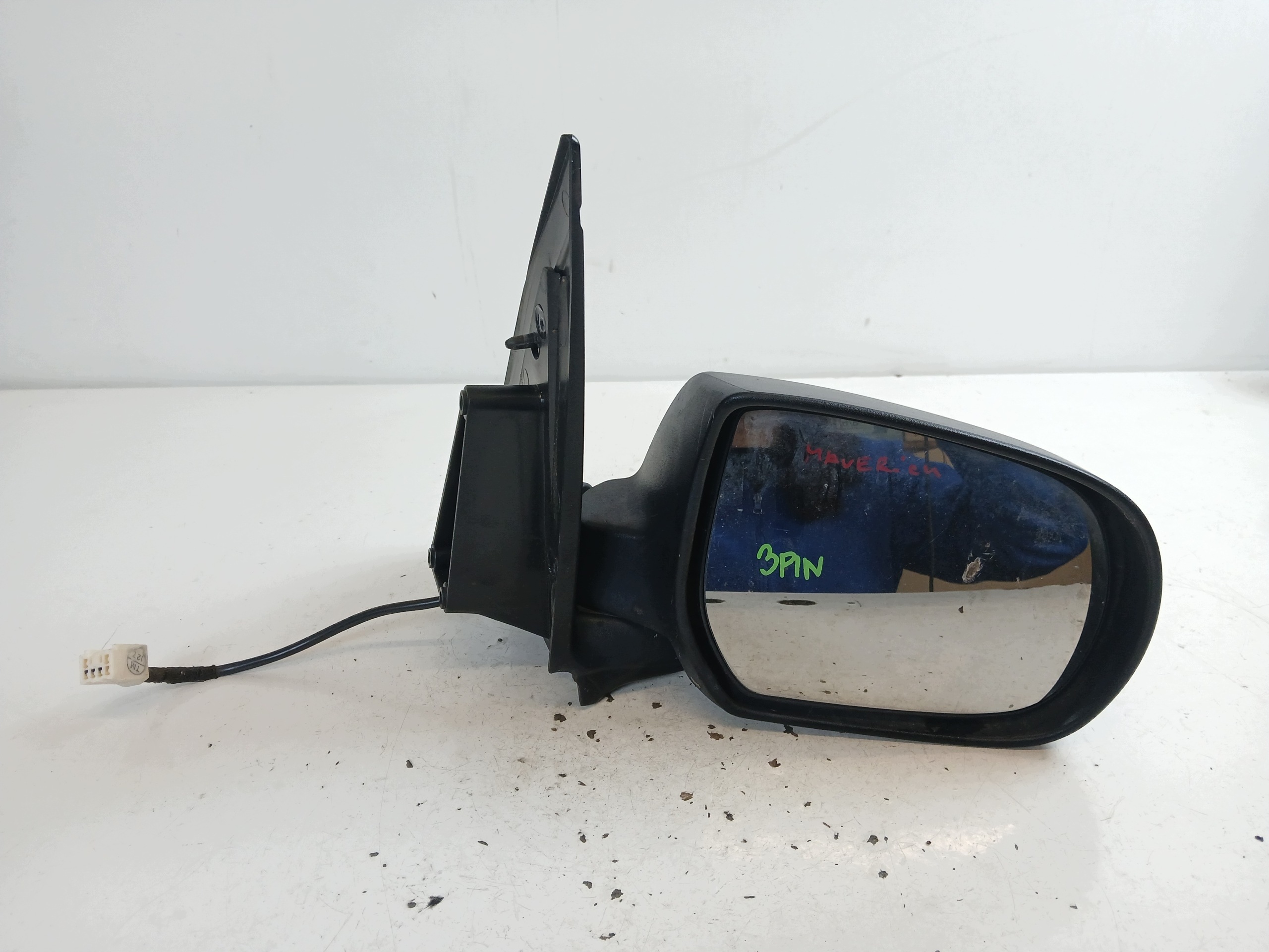 FORD MAVERICK II mirror right 3 PIN black,