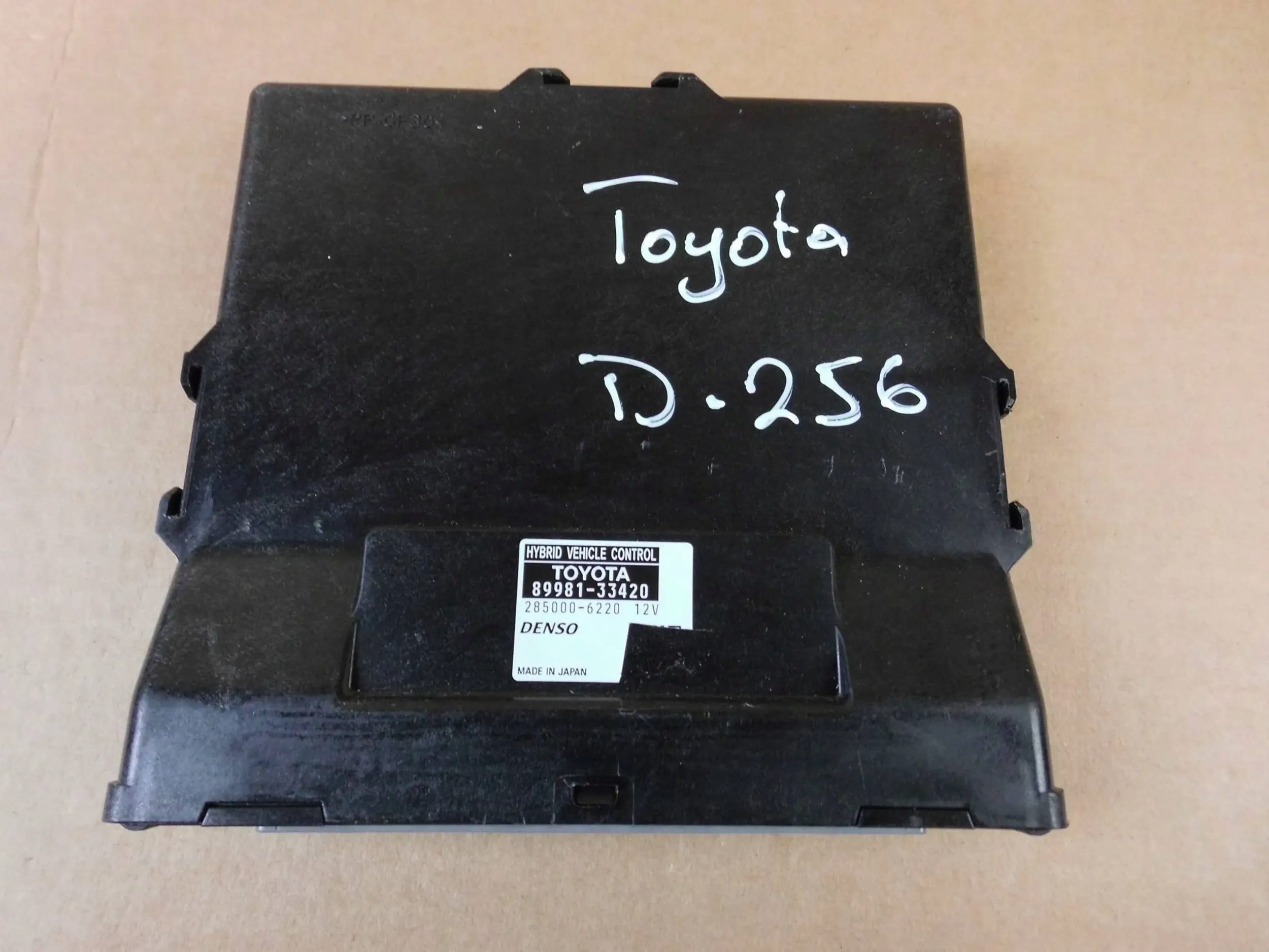 Toyota Camry VIII module control unit HYBRID 89981-33420