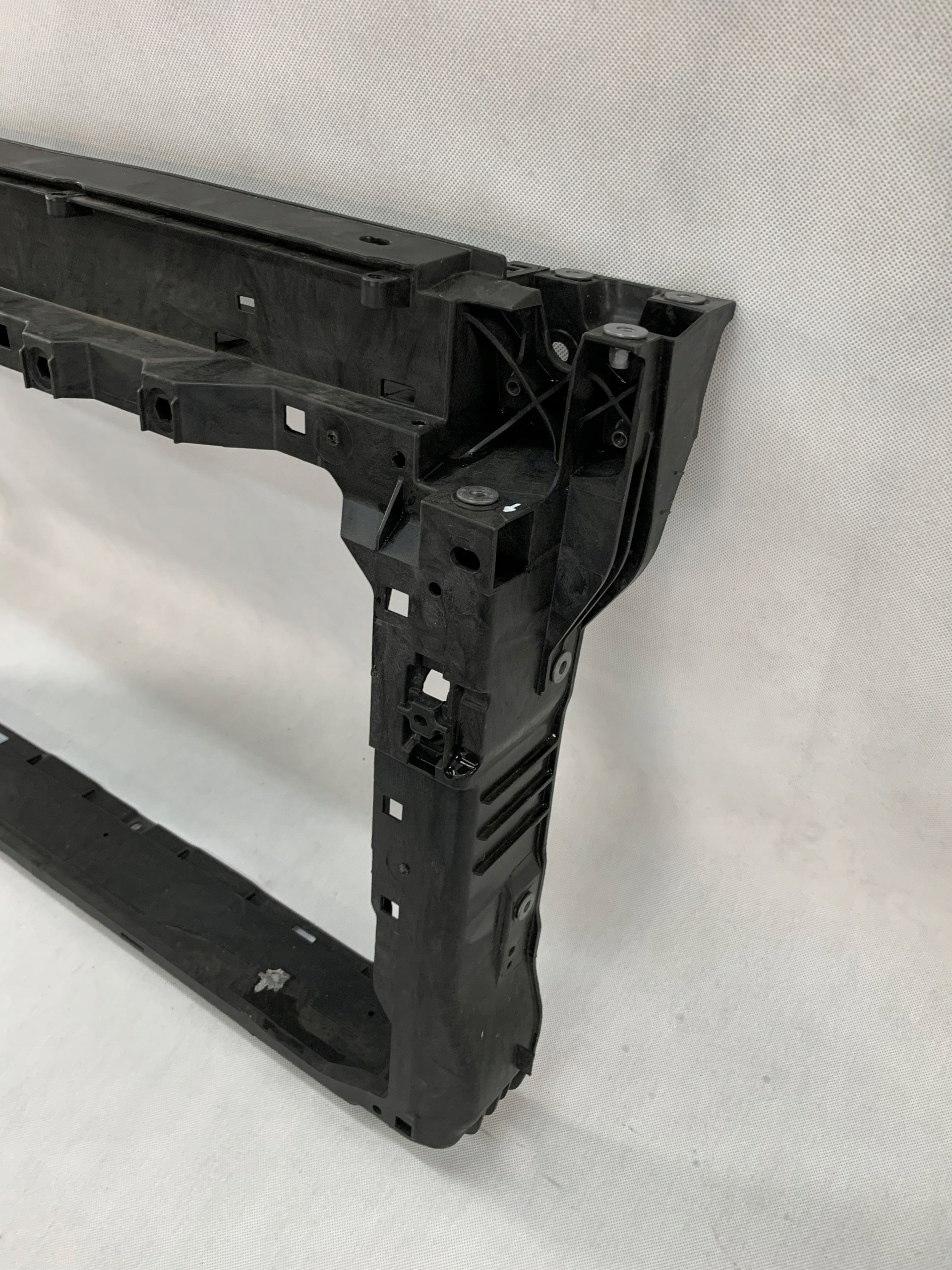 support panel for radiators Skoda Octavia 4 IV 20r 5E3805588A 12.25