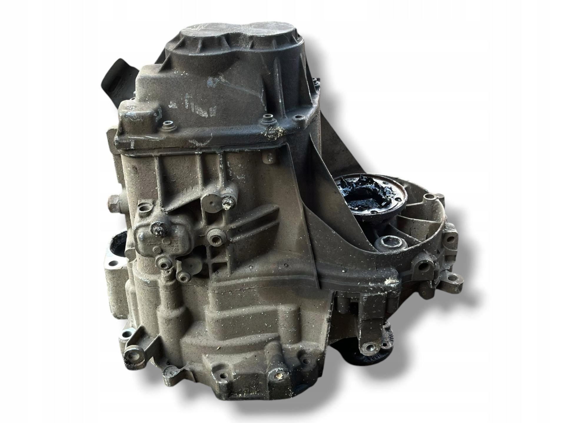 6-biegowa CAMBIO Volkswagen Golf 5 2005 0AG300040E
