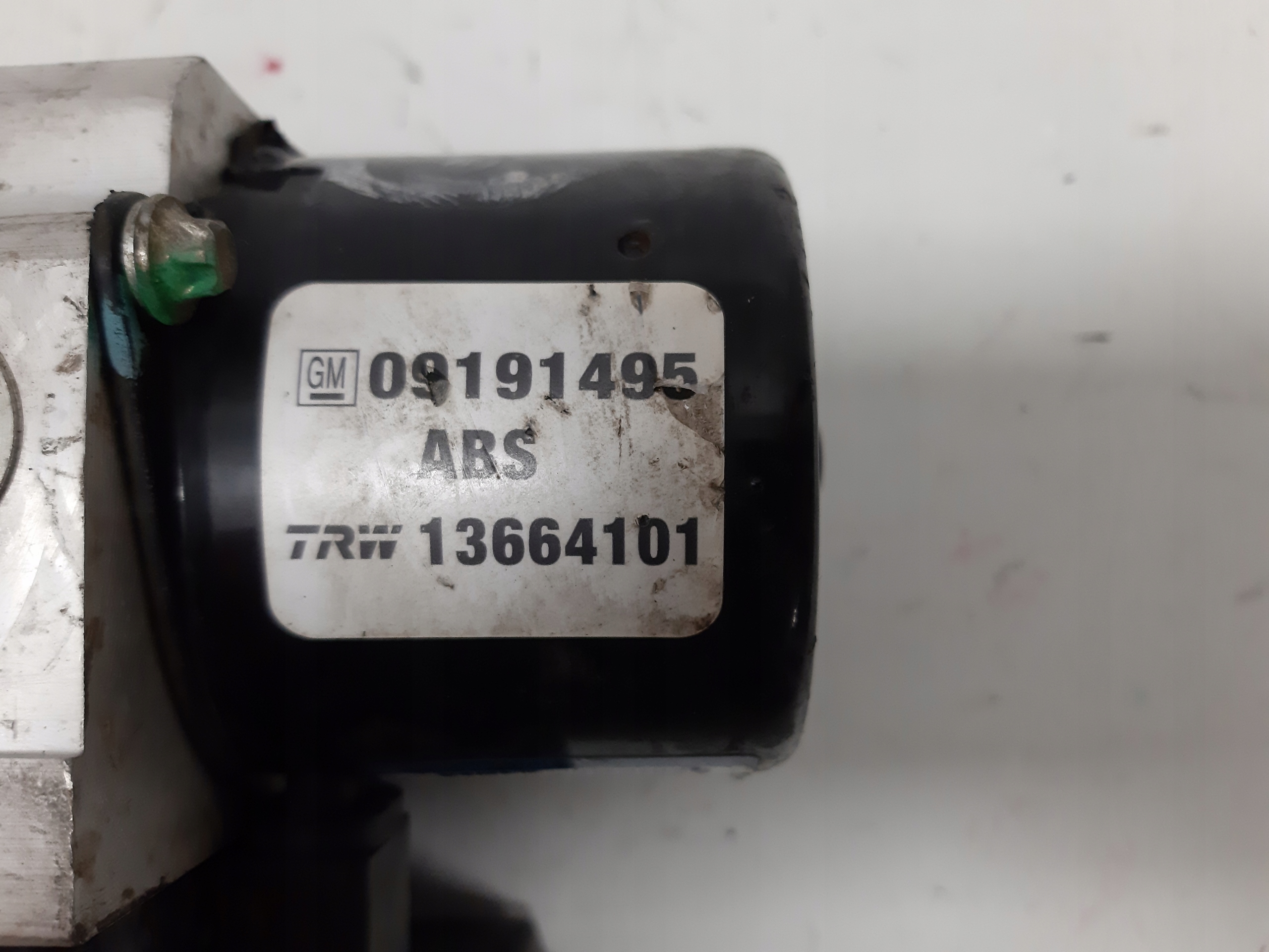 trw 13509001M / 54084673D