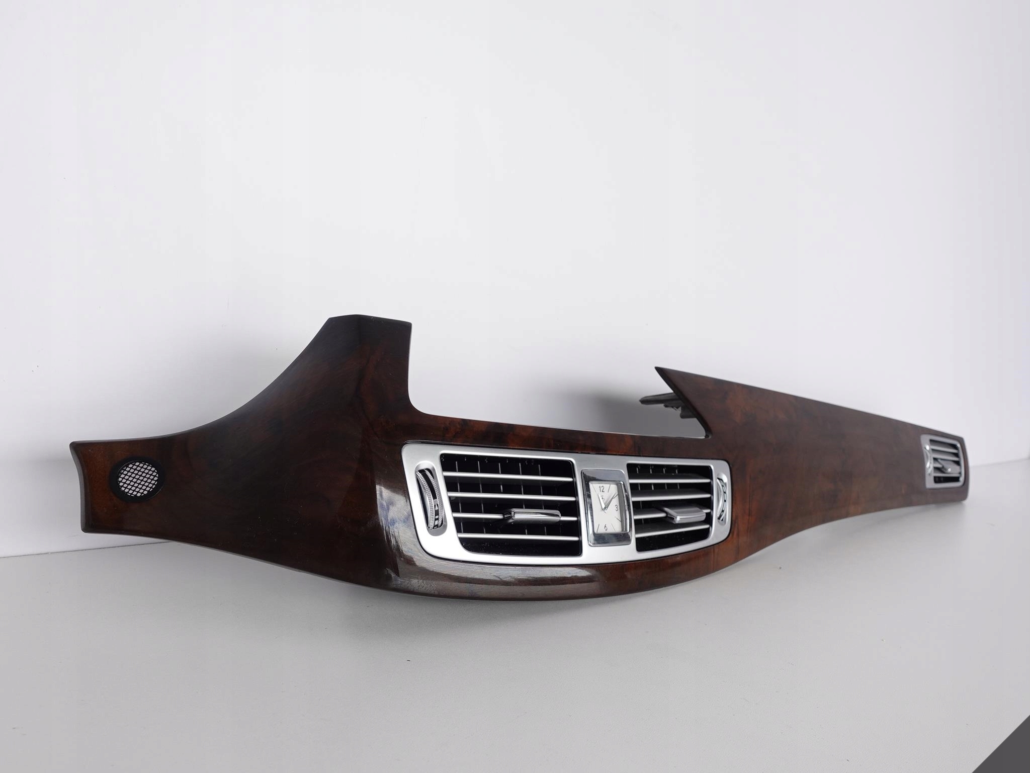MERCEDES CLS 218 PANEL DEKOR KRATKI wood clock