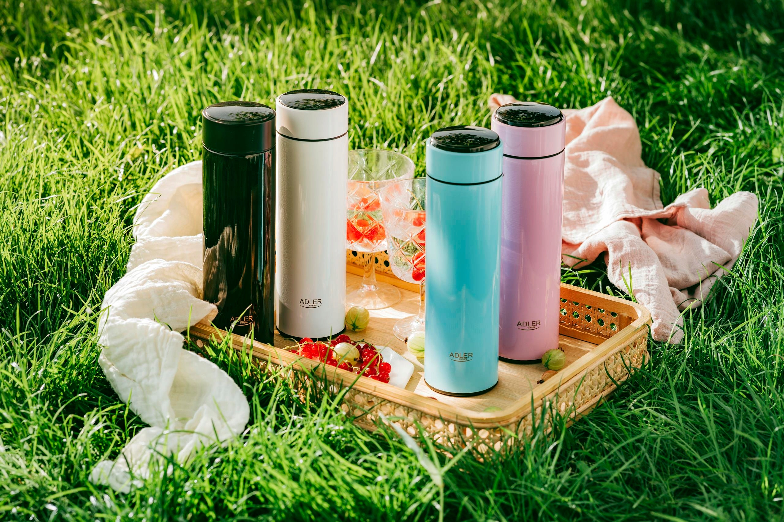 KUBEK TERMICZNY TERMOS 473ml LED Z TEMPERATURĄ NA KAWĘ HERBATĘ DO SAMOCHODU Maksymalne utrzymanie ciepła do 8 h