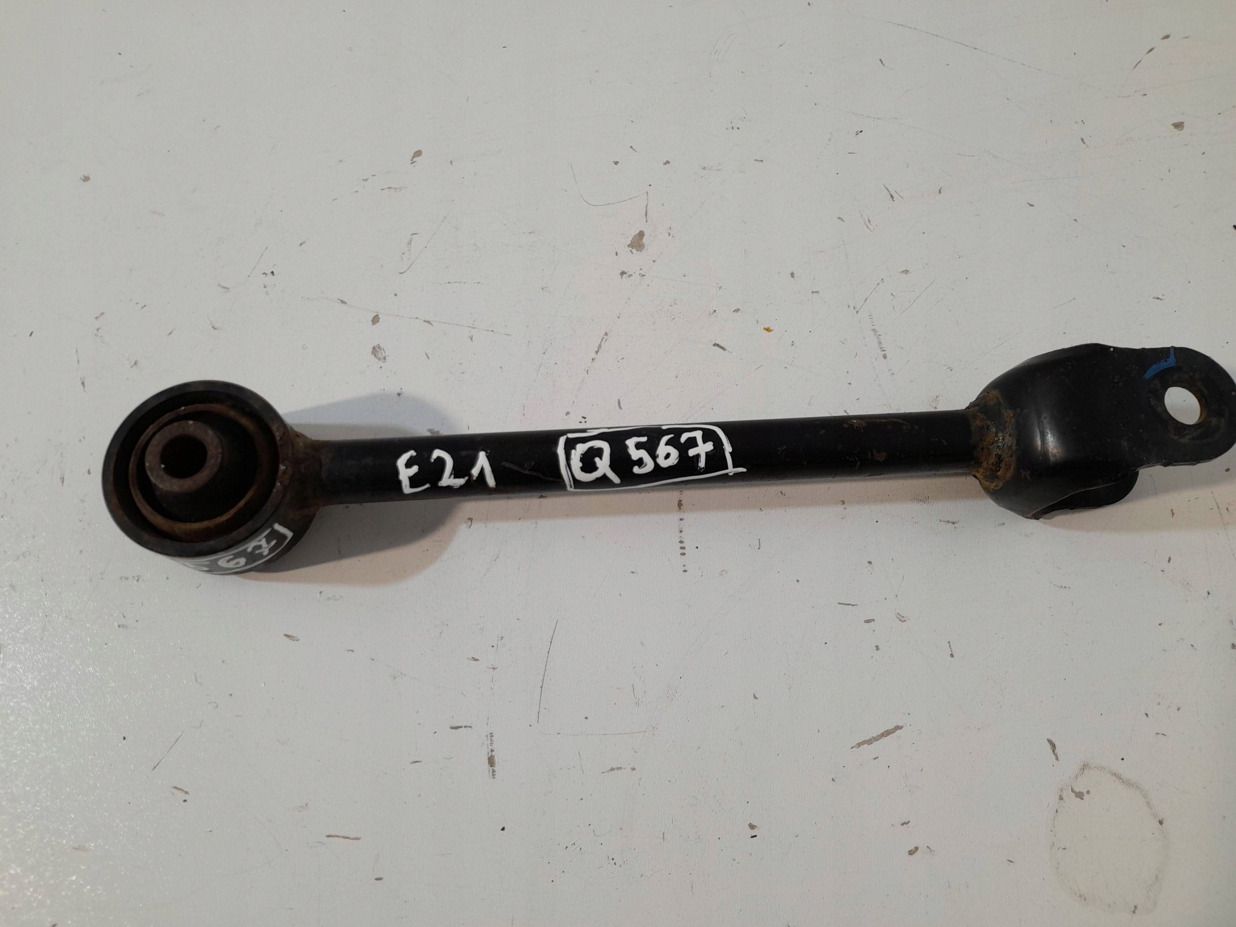 Toyota Corolla E210 E21 arm rear right (Q567)