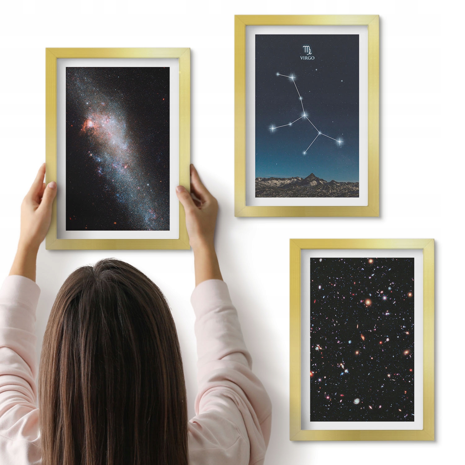 Sada prémiových ozdobných obrazů pro kabinet Galaxie souhvězdí Panny