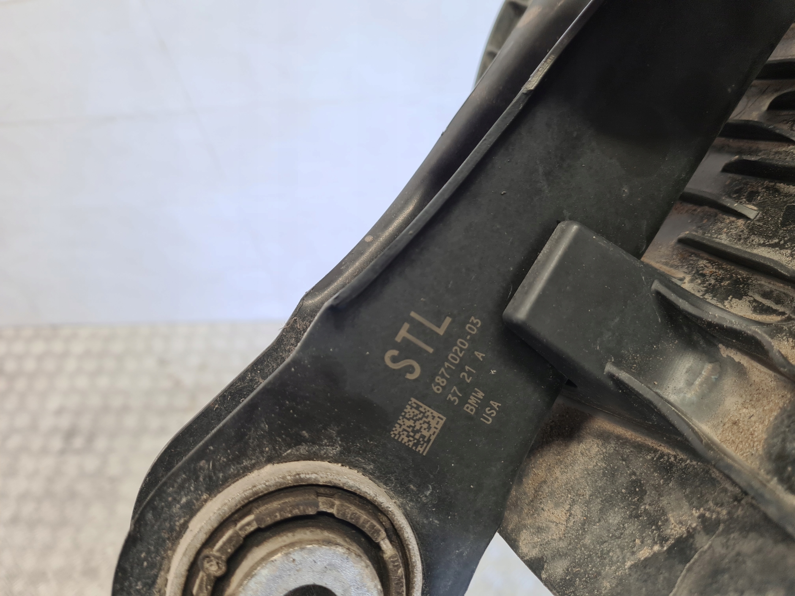 BMW G01 G02 QUERLENKER UNTERER HECK 6871020