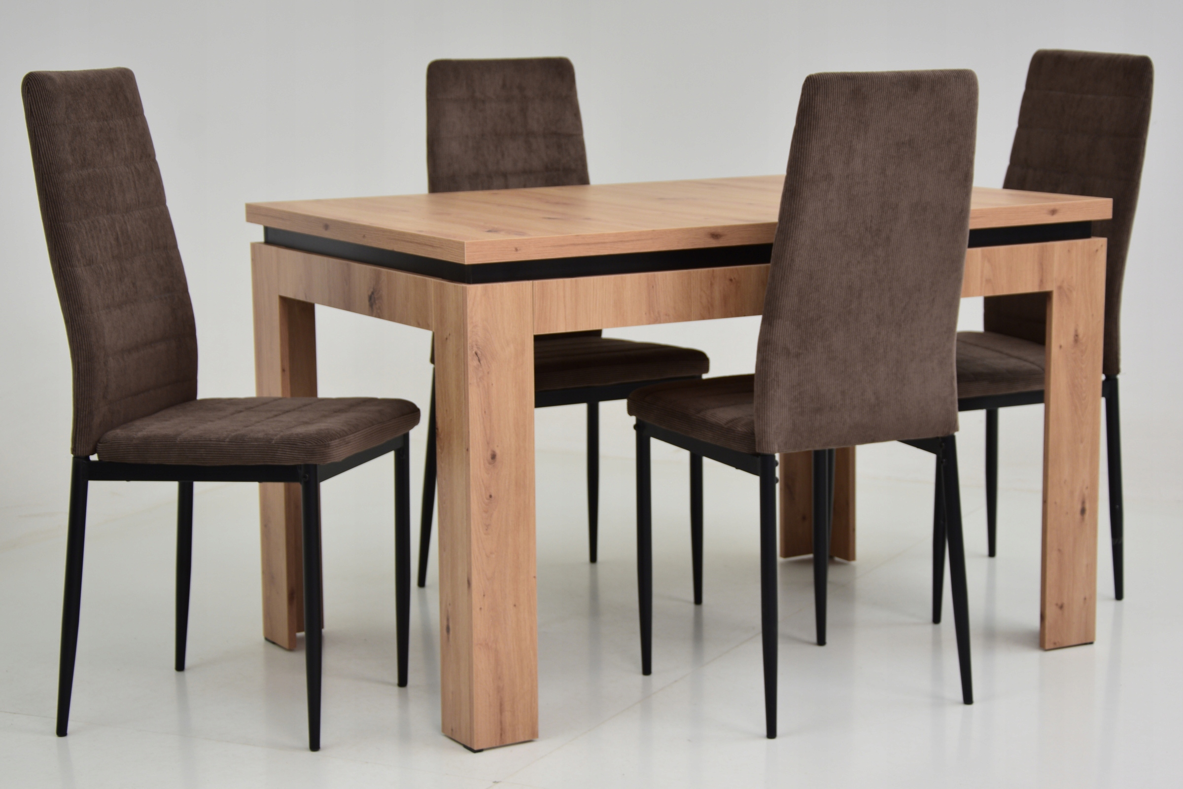 Zestaw stół rozkładany i 4 krzesła do salonu Szerokość stołu 80 cm