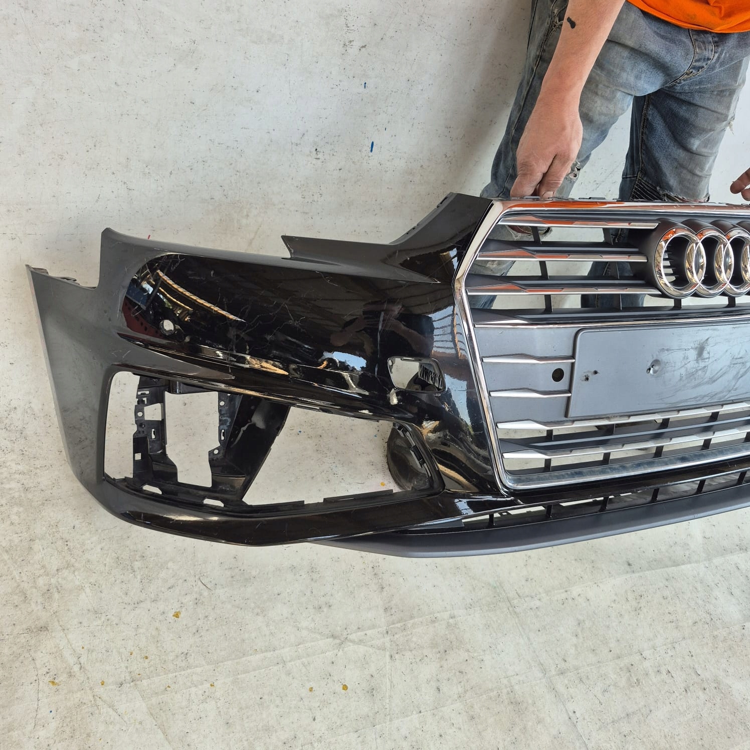 AUDI A4 B9 8W S-LINE COMPETITION 15-19 bumper front front 4XPDC