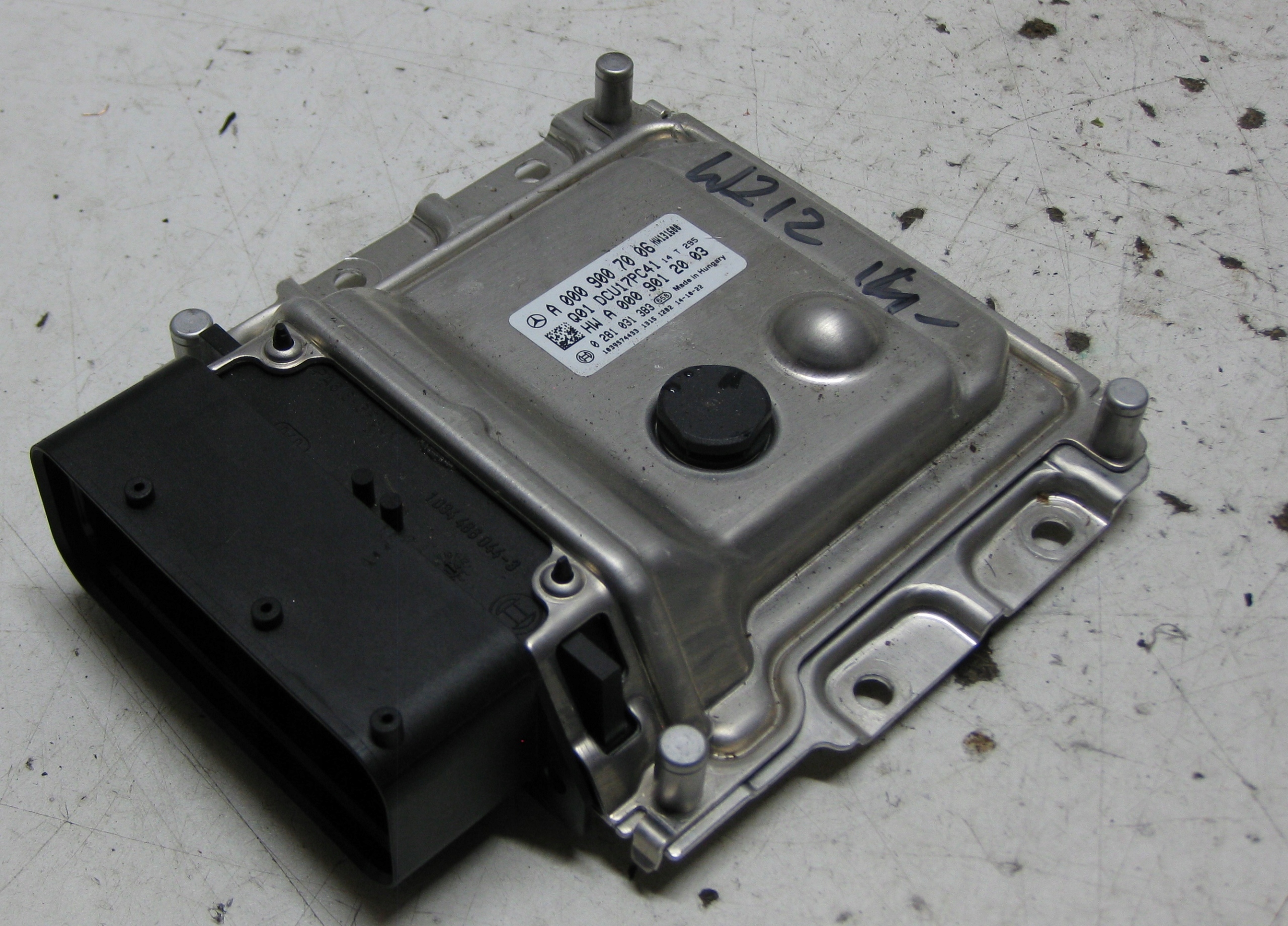 MERCEDES W212 KOMBI 14R module control unit ADBLUE A0009007006