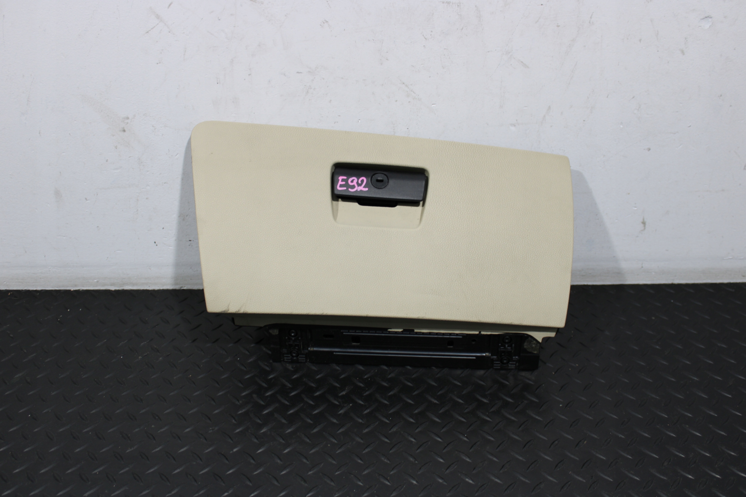 passenger compartment consoles BMW 3 E92 COUPE