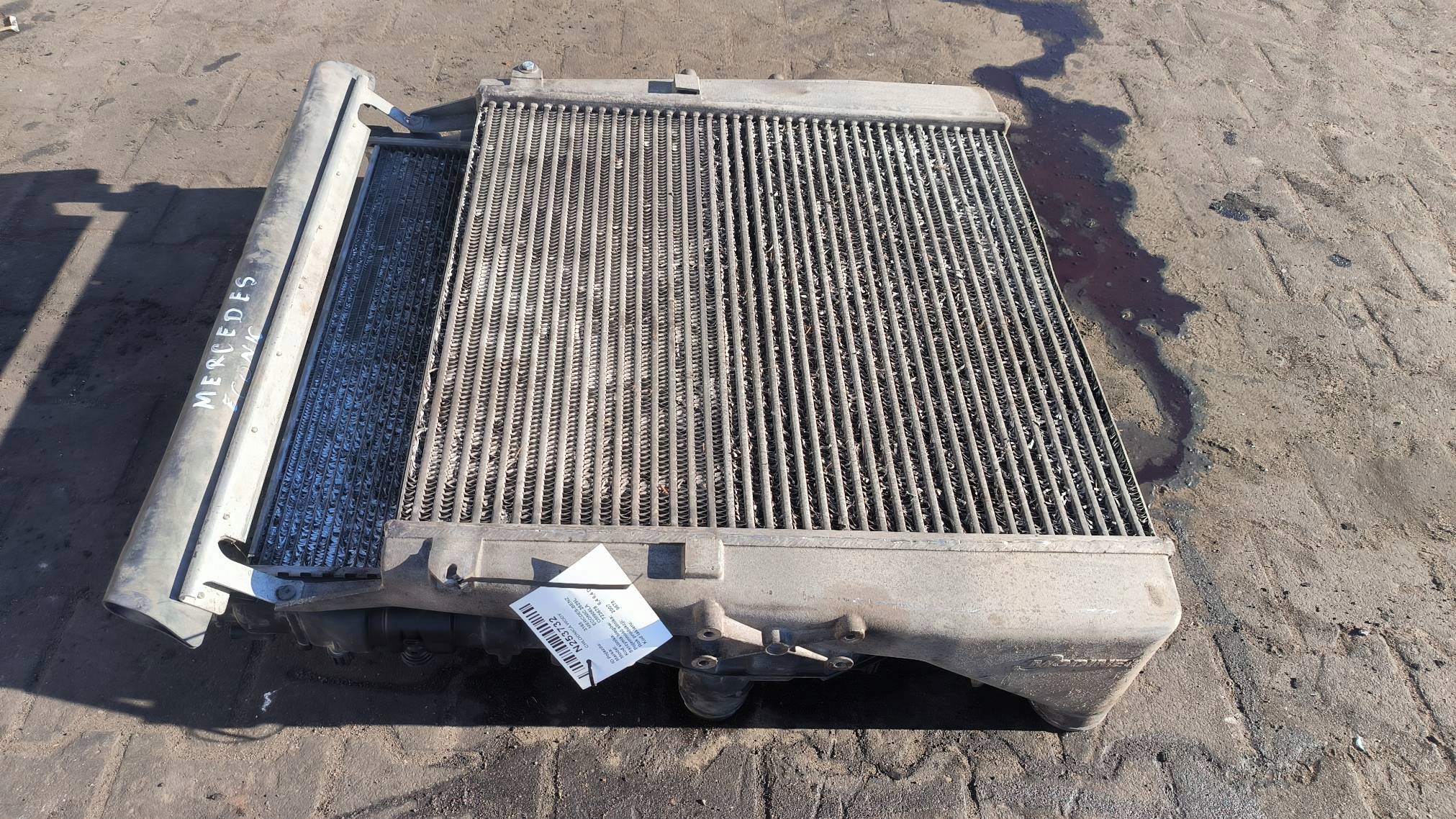 vízhütö MERCDES-BENZ ECONIC 2629L