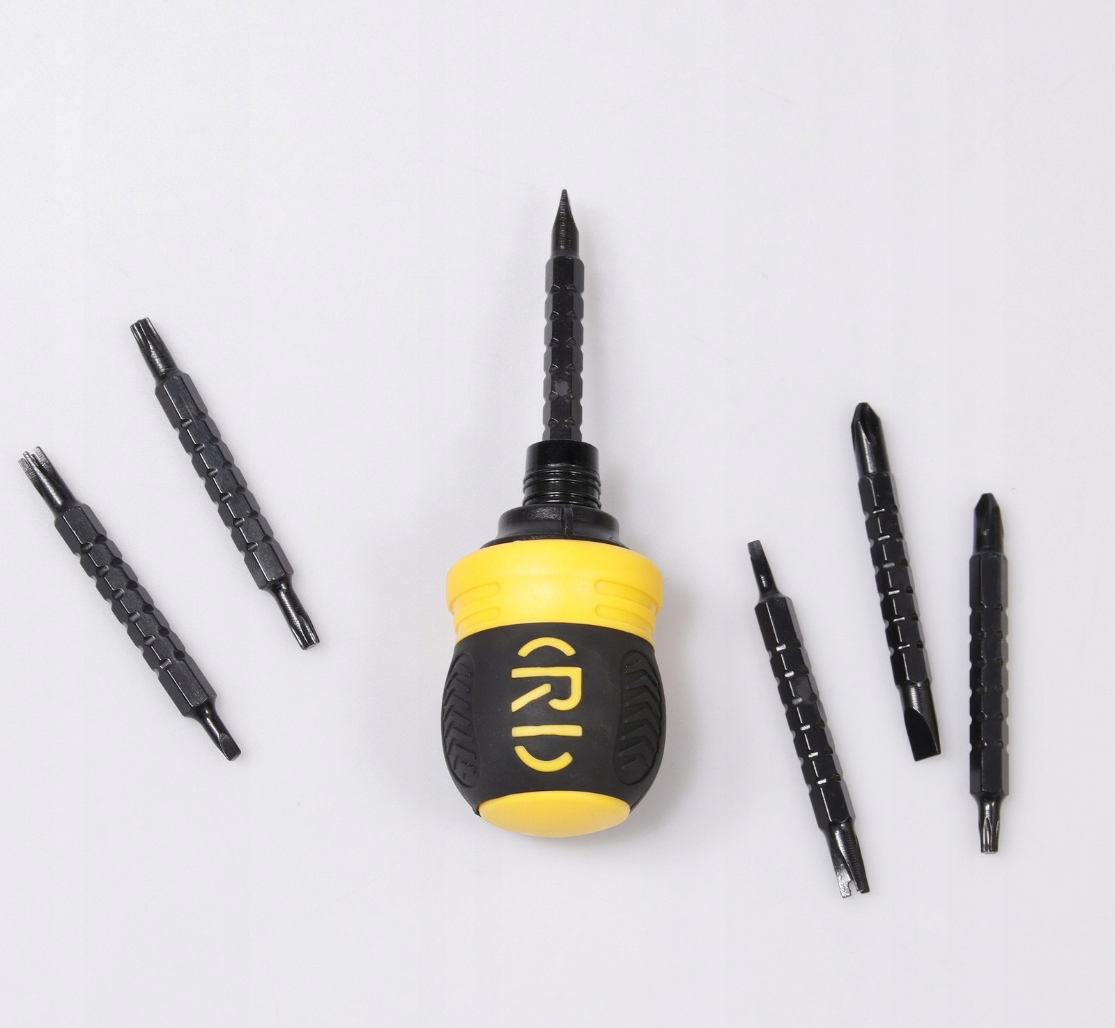 ProRock śrubokręt zestaw śrubokrętów 13 w 1 żółty EAN (GTIN) 5905973204941