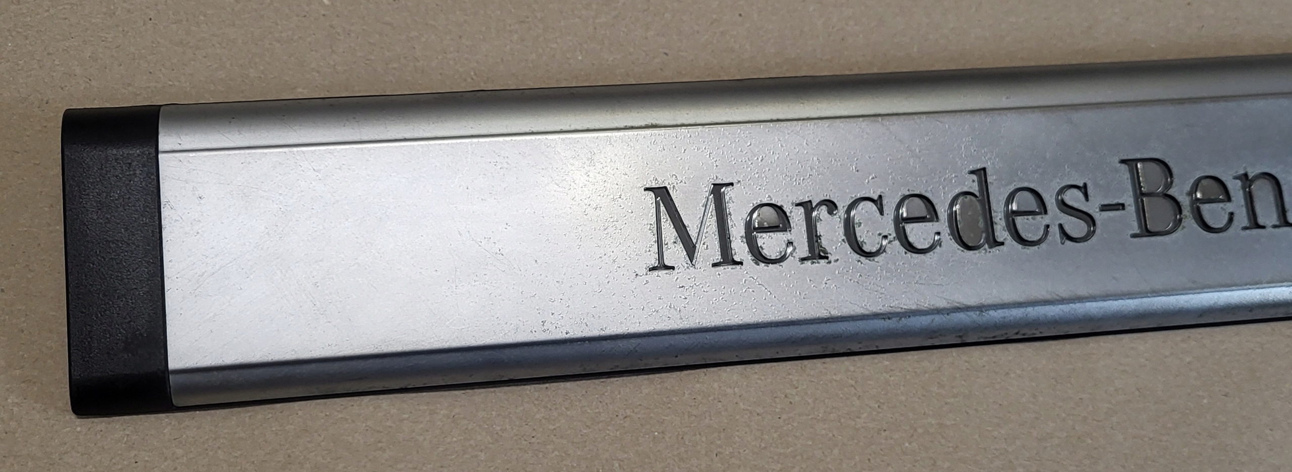 moulding inner cap threshold left front MERCEDES ML W164 LIFT OE