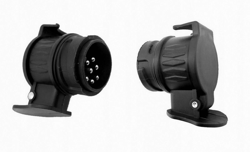 

Adapter Redukcja Przejściówka Gniazda Hak 13/7 Pin