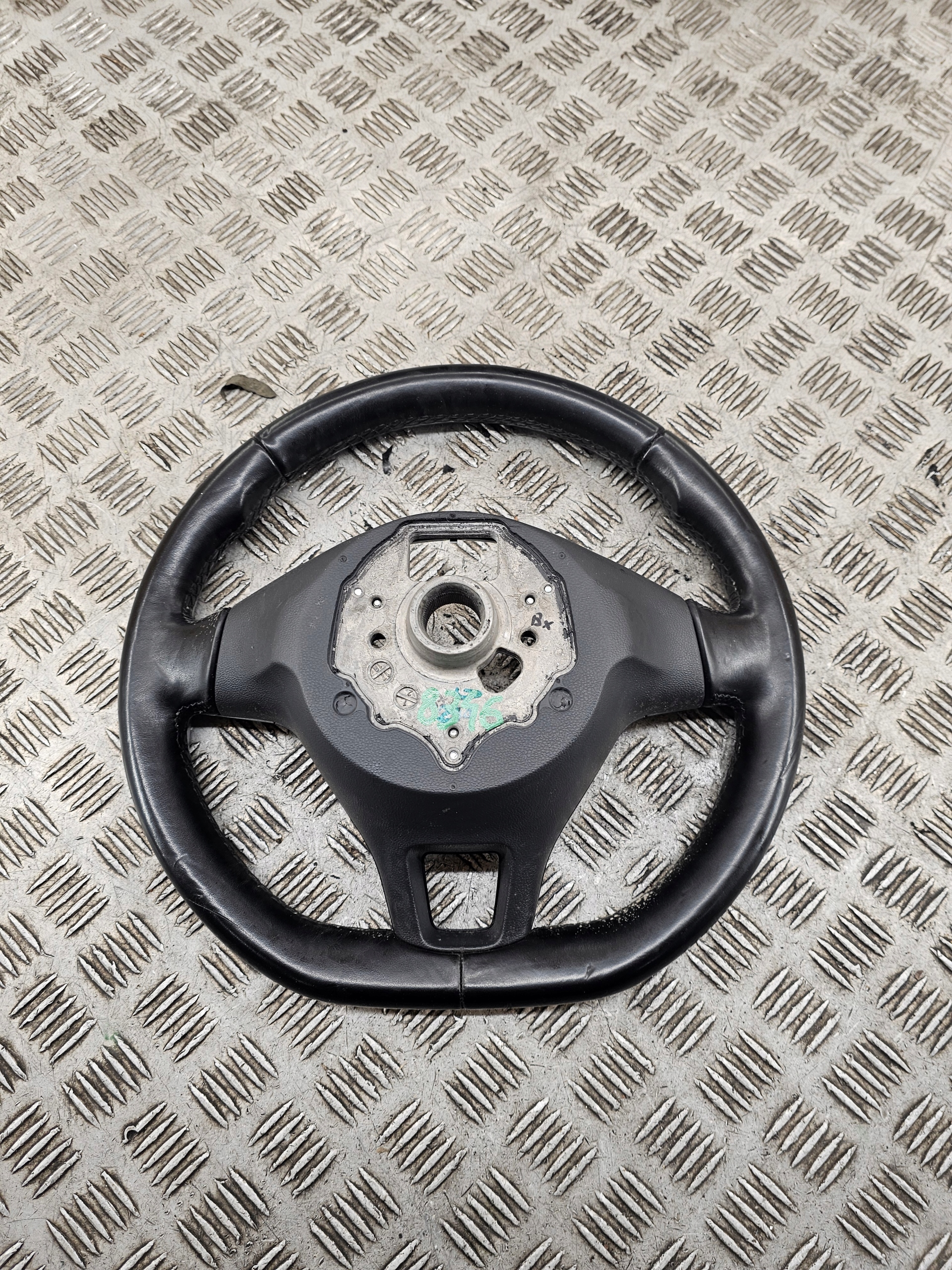 lenkrad MULTIFUNKCJA Leder 2k5419091 VW CADDY 2K 2K5 17R