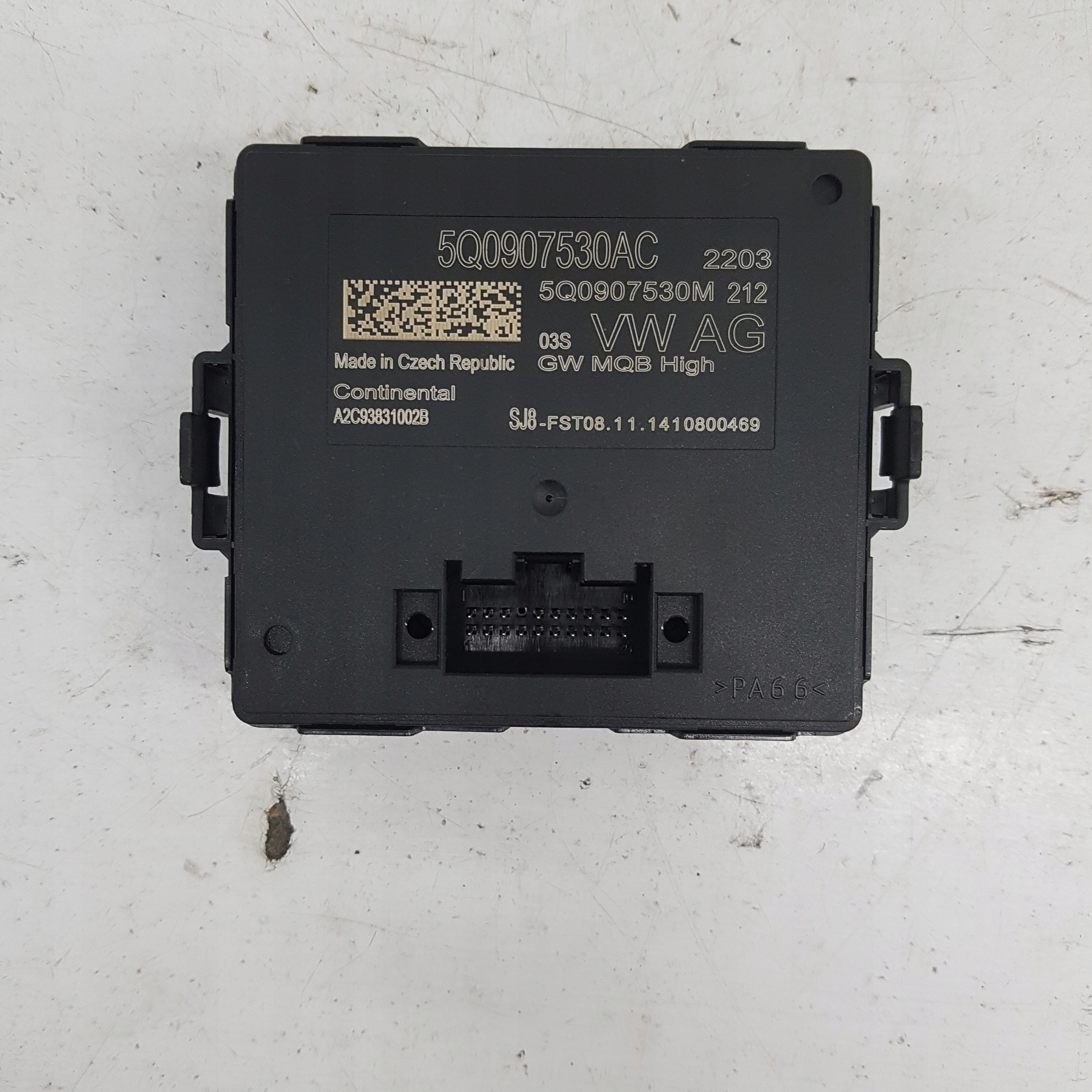 Unité commande confort VOLKSWAGEN PASSAT B8 5Q0907530M