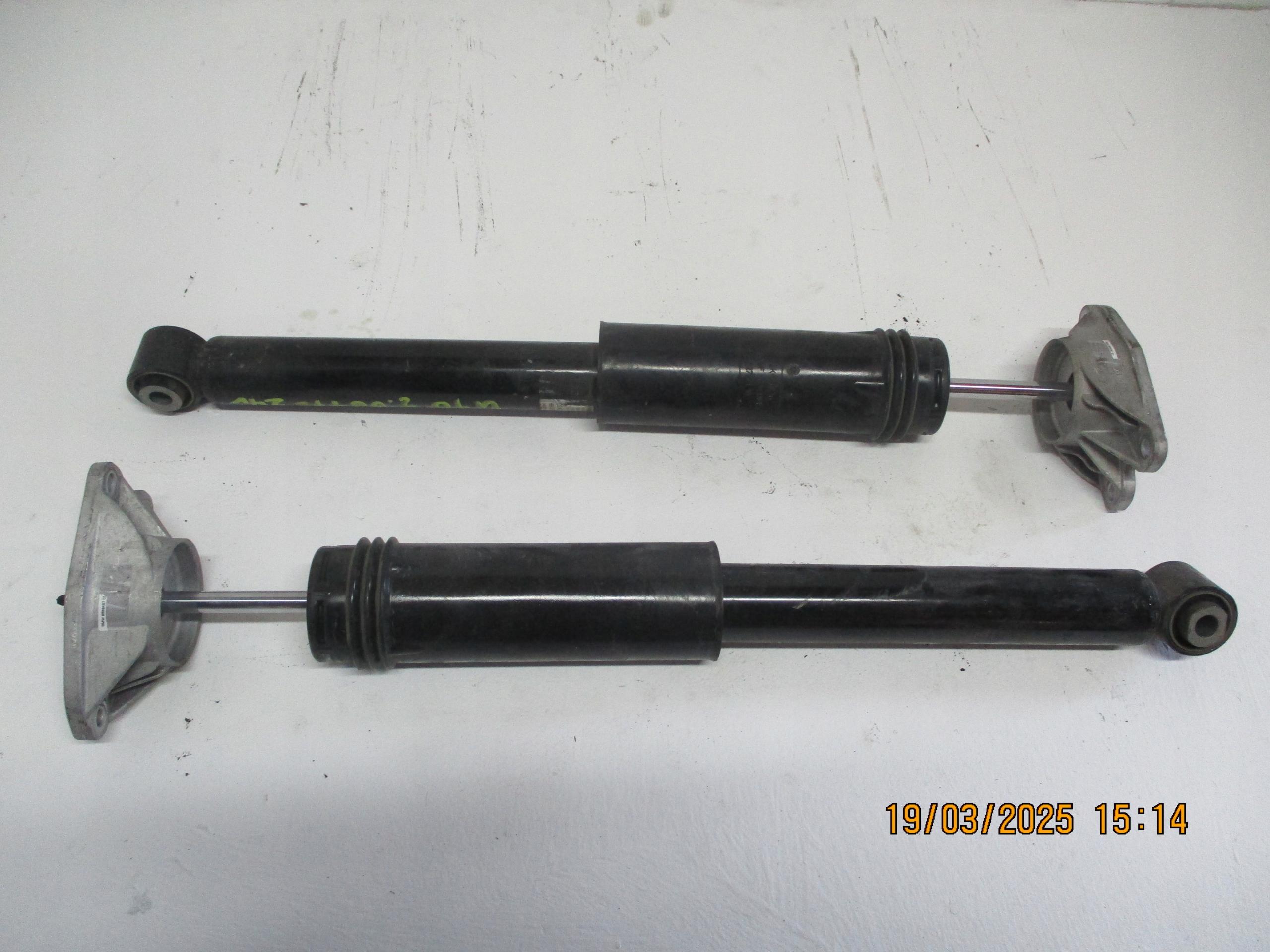 Stoßdämpfer AMOR BMW X2 U10 2,0D 6889457 heck hinten