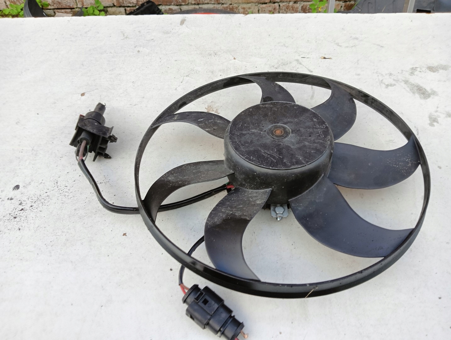 WENTYLATOR CHŁODNICY VW PASSAT CC 2.0 TDI