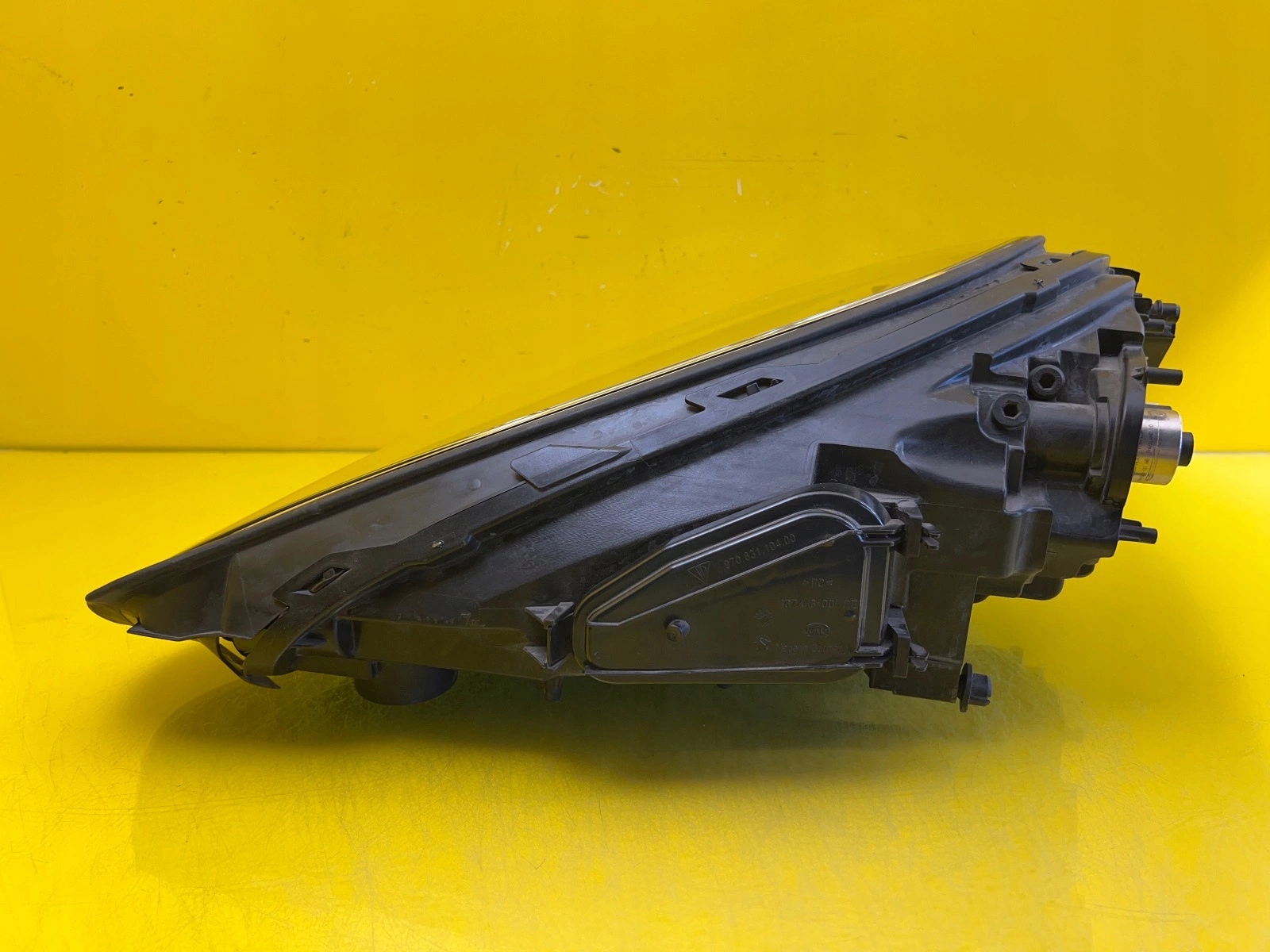 light right Porsche Cayenne 7P5 Lift Xenon positioning 7P5941752H
