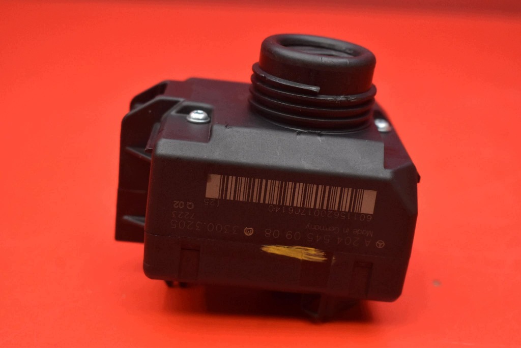 ignition key A2045450908 MERCEDES C-KLASA W204 1.8 compressor; 156 KM