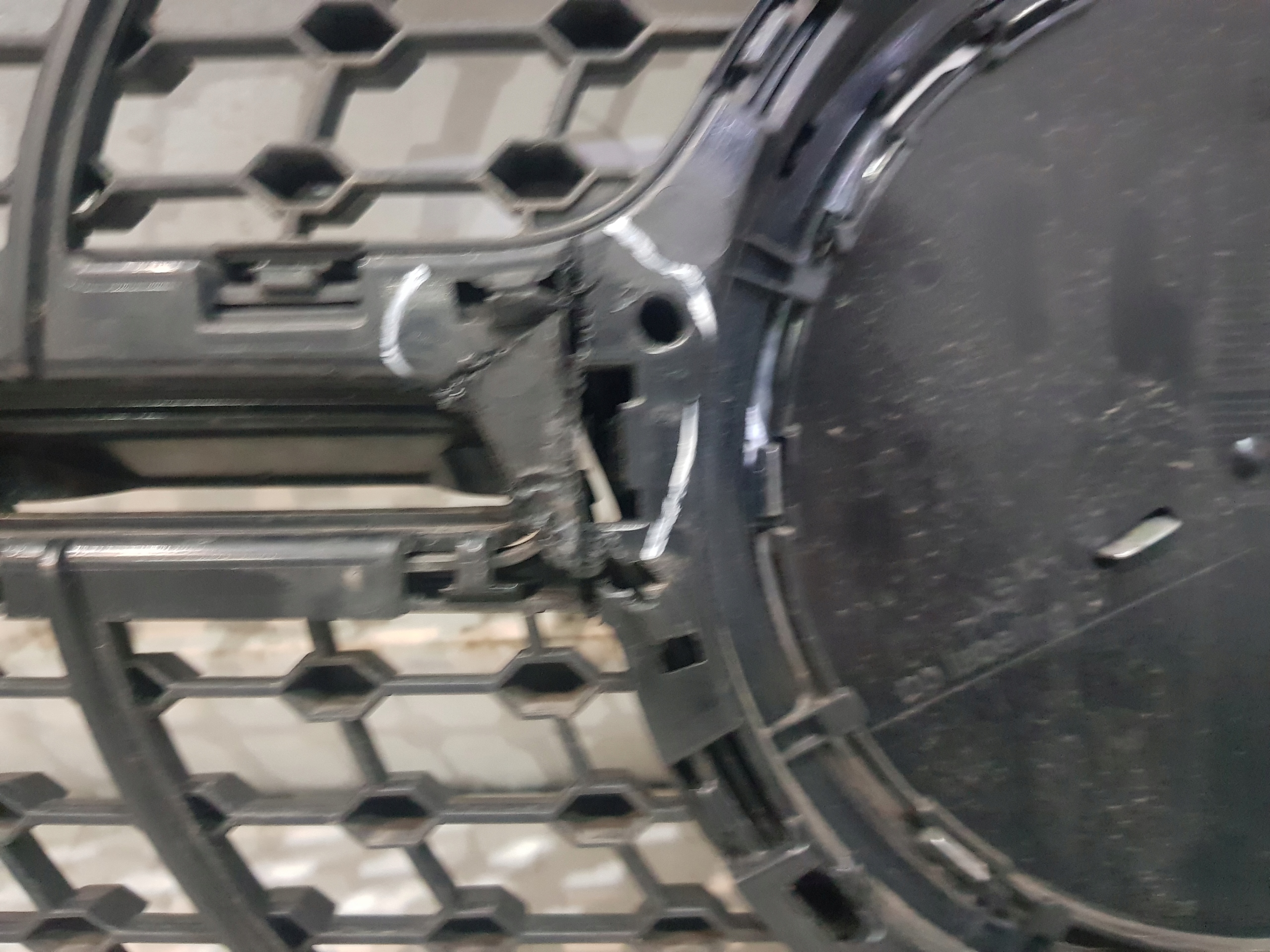 Mercedes-Benz GLA W156 Kühlergrill FRONTGRILL Kühlergitter A2478883800 - Thumbnail 4