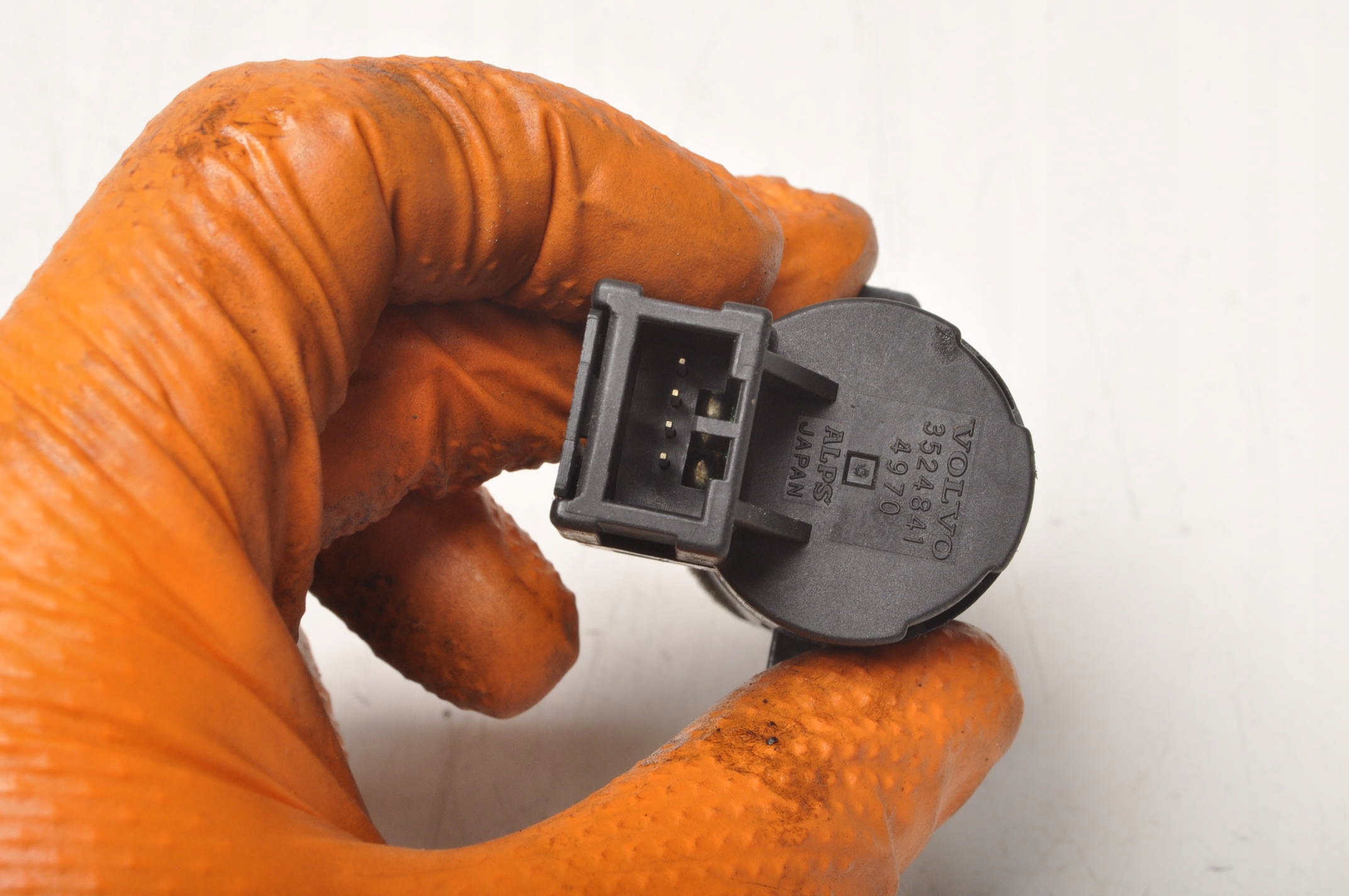 VOLVO S40 II V50 C70 C30 CZUJNIK TEMPERATURY WEWNĘTRZNEJ 3524841 Producent części Volvo