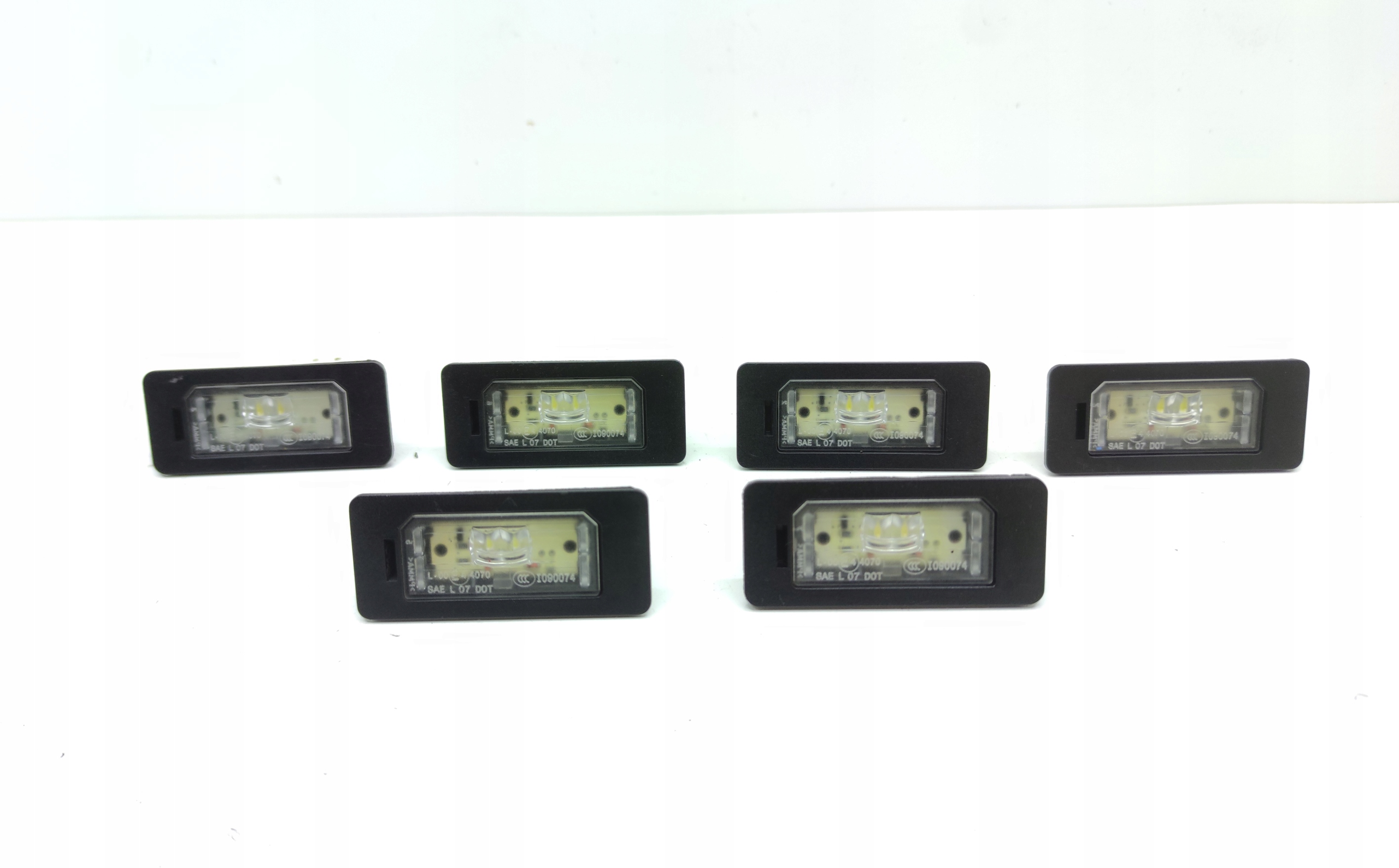 LAMPKA PODŚWIETLENIA TABLICY BMW E70 E82 E84 E90 E91 E92 E93 F10 F16 F25