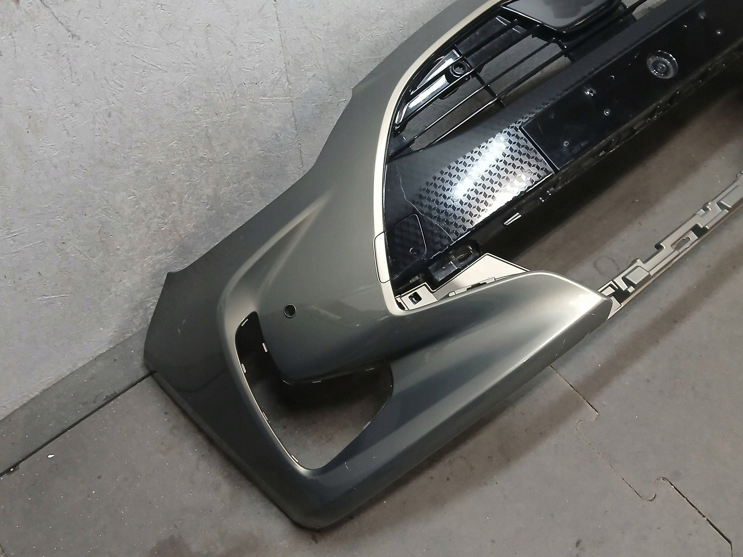 bumper front TOYOTA YARIS IV 4 20