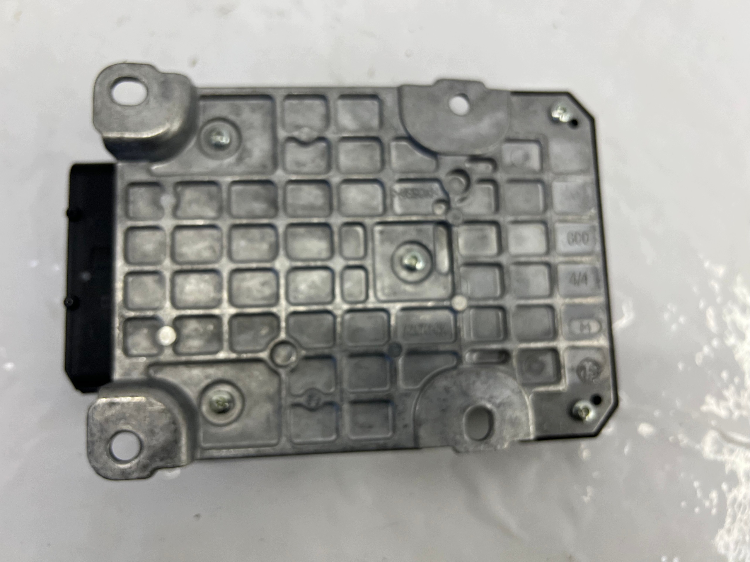 module control unit AKTYWNEGO springing AUDI A4 S4 A5 S5 B8 8W 8W0907777C
