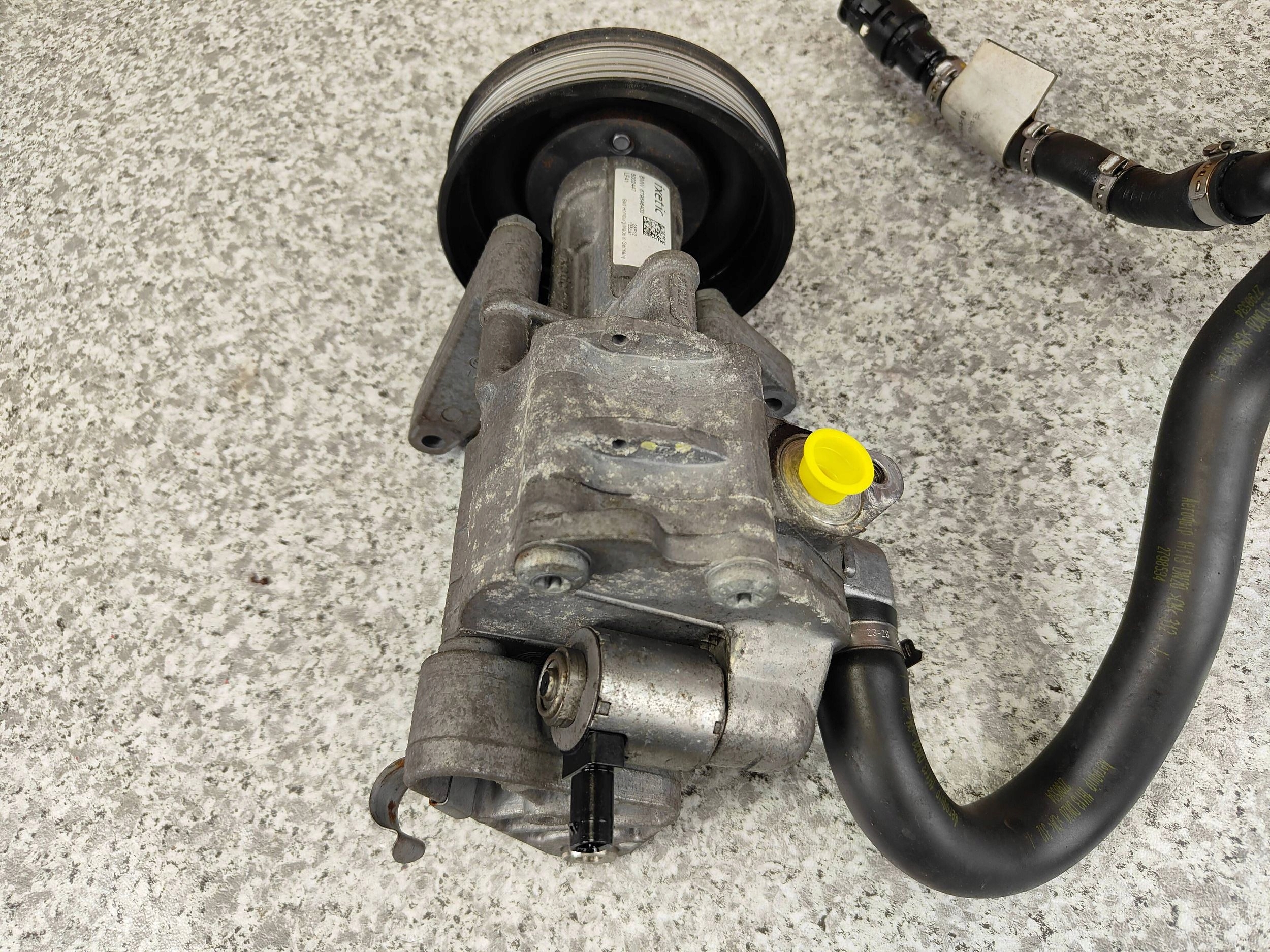 BMW X5 E70 X6 E71 3.0d N57D30A насос гур 6796464