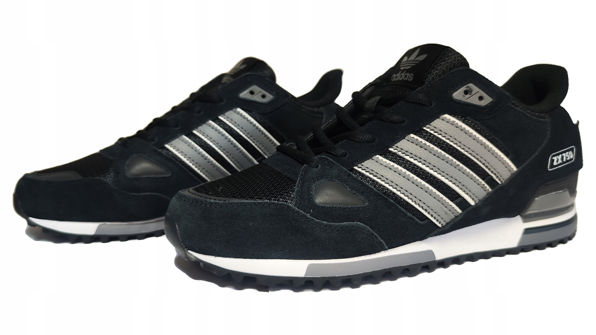Buty ADIDAS ZX 750 GW5527 r. 44 Model GW5527