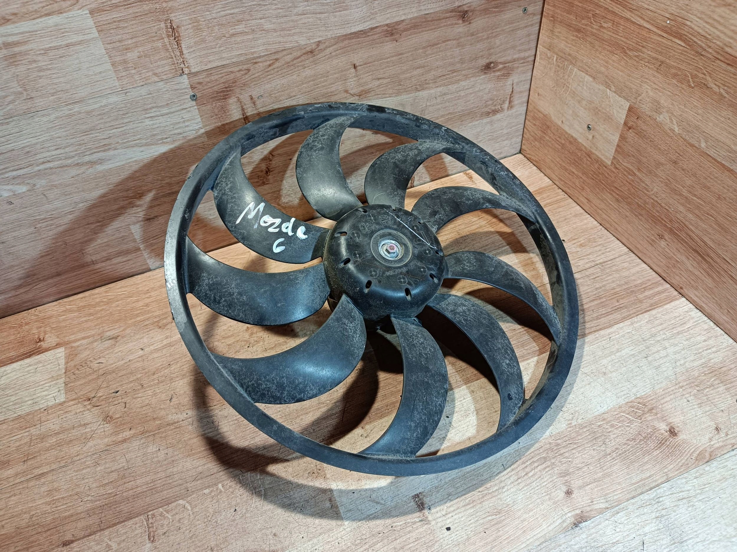 radiator fan Mazda 3 487C811A