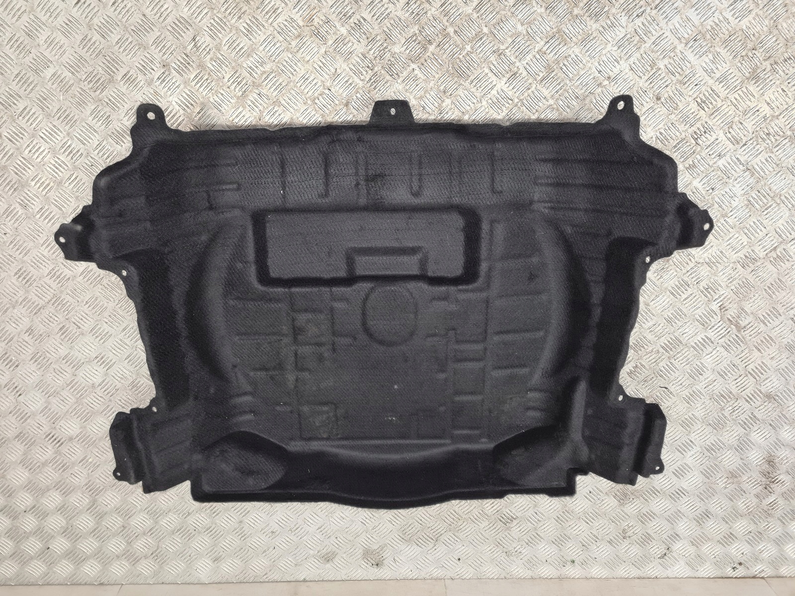 BMW G05 X5 mats sump boot 5A09376