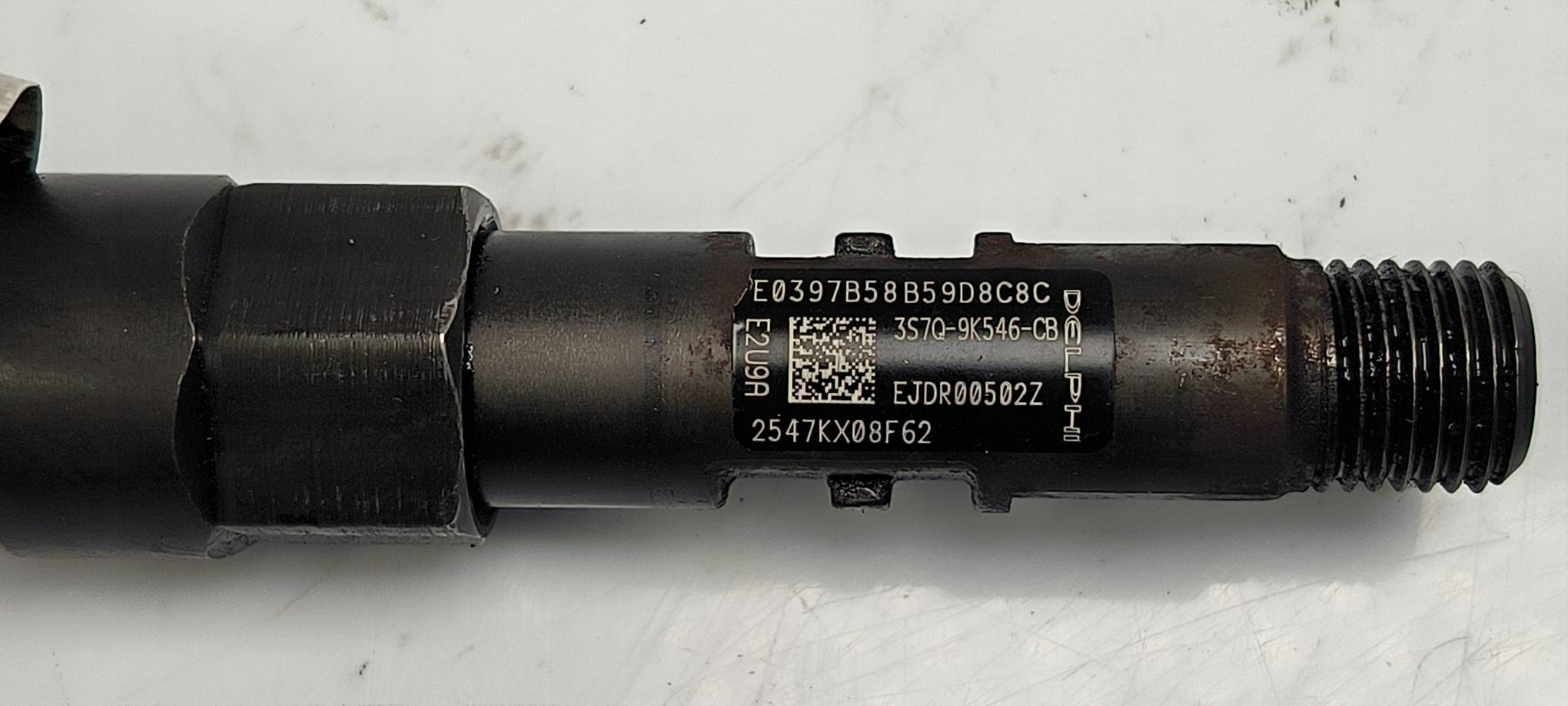 injector 3S7Q-9K546-CB FORD MONDEO MK3