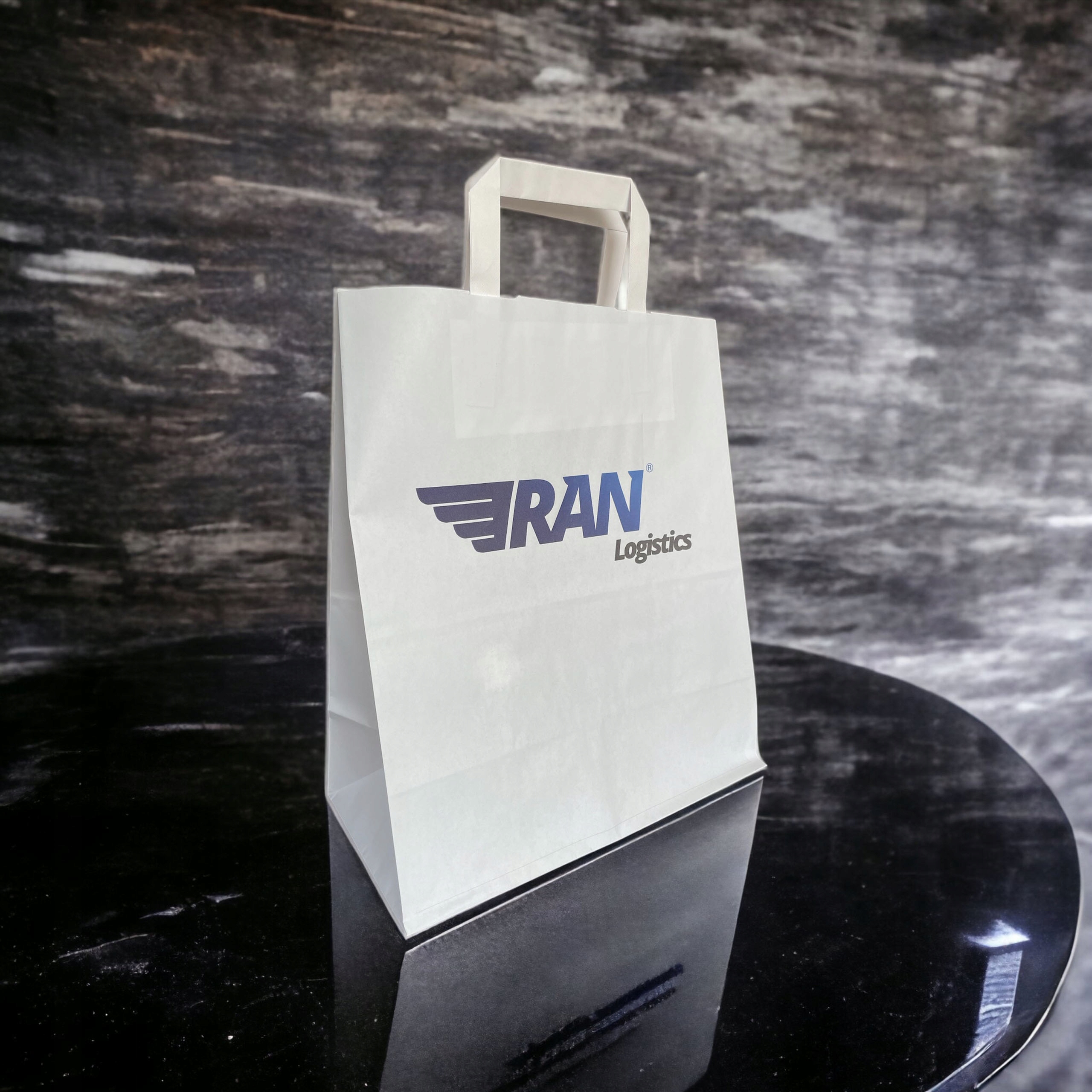 TORBA PAPIEROWA CATERINGOWA BIAŁA 320/170/420mm 32/17/42cm 50SZT EKO+NADRUK Rodzaj torby biała