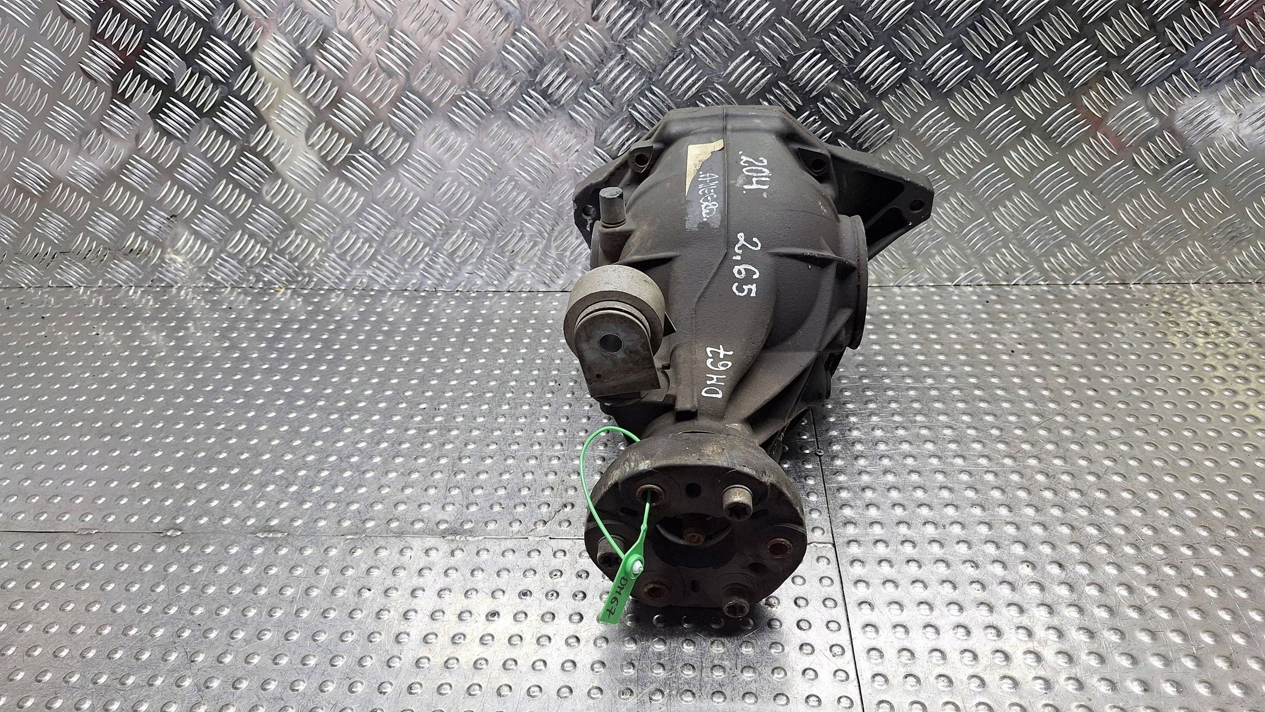 differential diff rear part 2,65 A2043510408 MERCEDES W204 W212