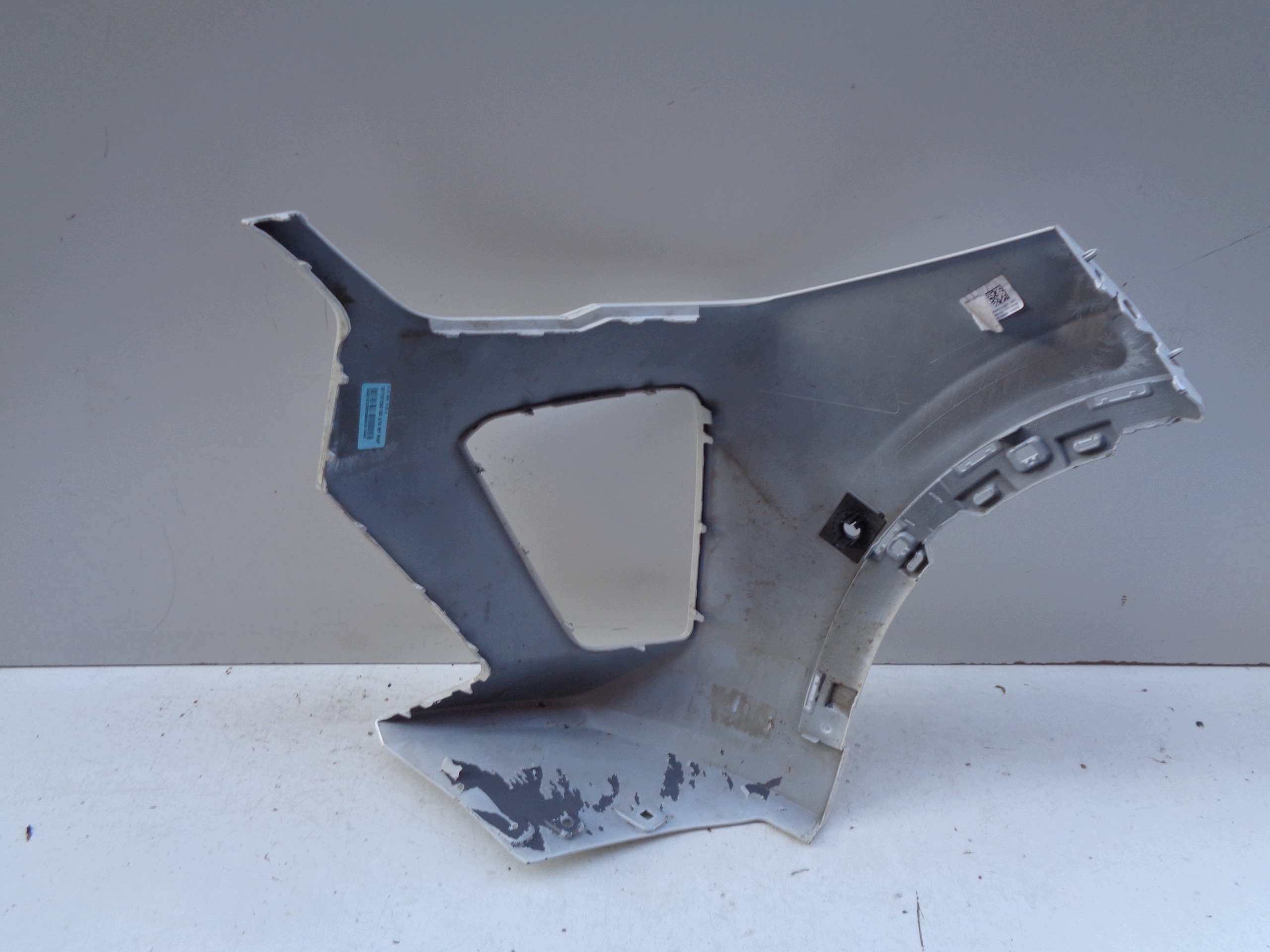 corner of a bumper right front BMW X2 U10 24- m-packet NR 54026