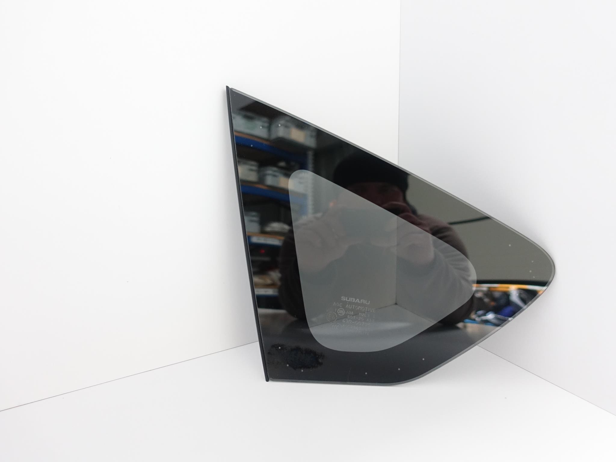 65209FL072 - SUBARU XV CROSSTREK 18-21 КУЗОВНЕ СКЛО ЛІВЕ