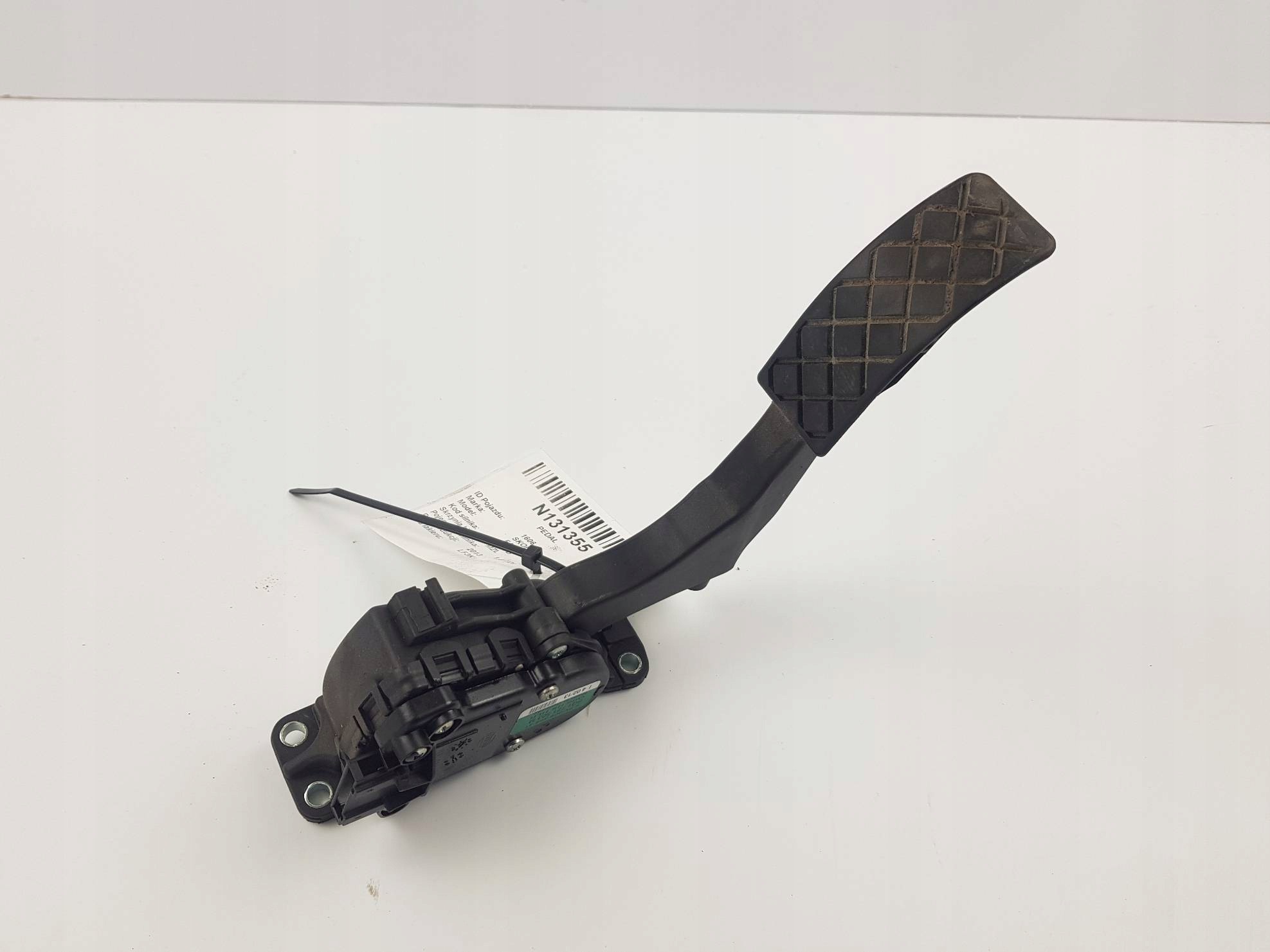 PEDAL 6Q1721503M SKODA FABIA III