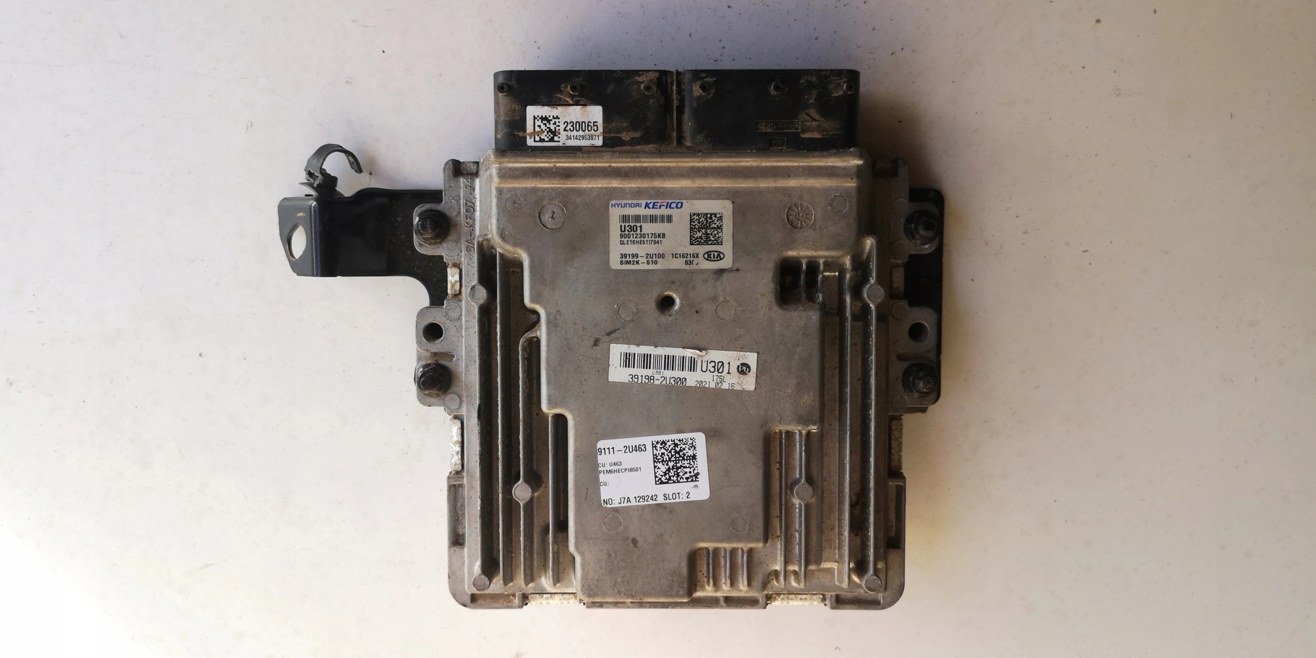 HYUNDAI TUCSON Computer ECU 39199-2U100 9001230175KB
