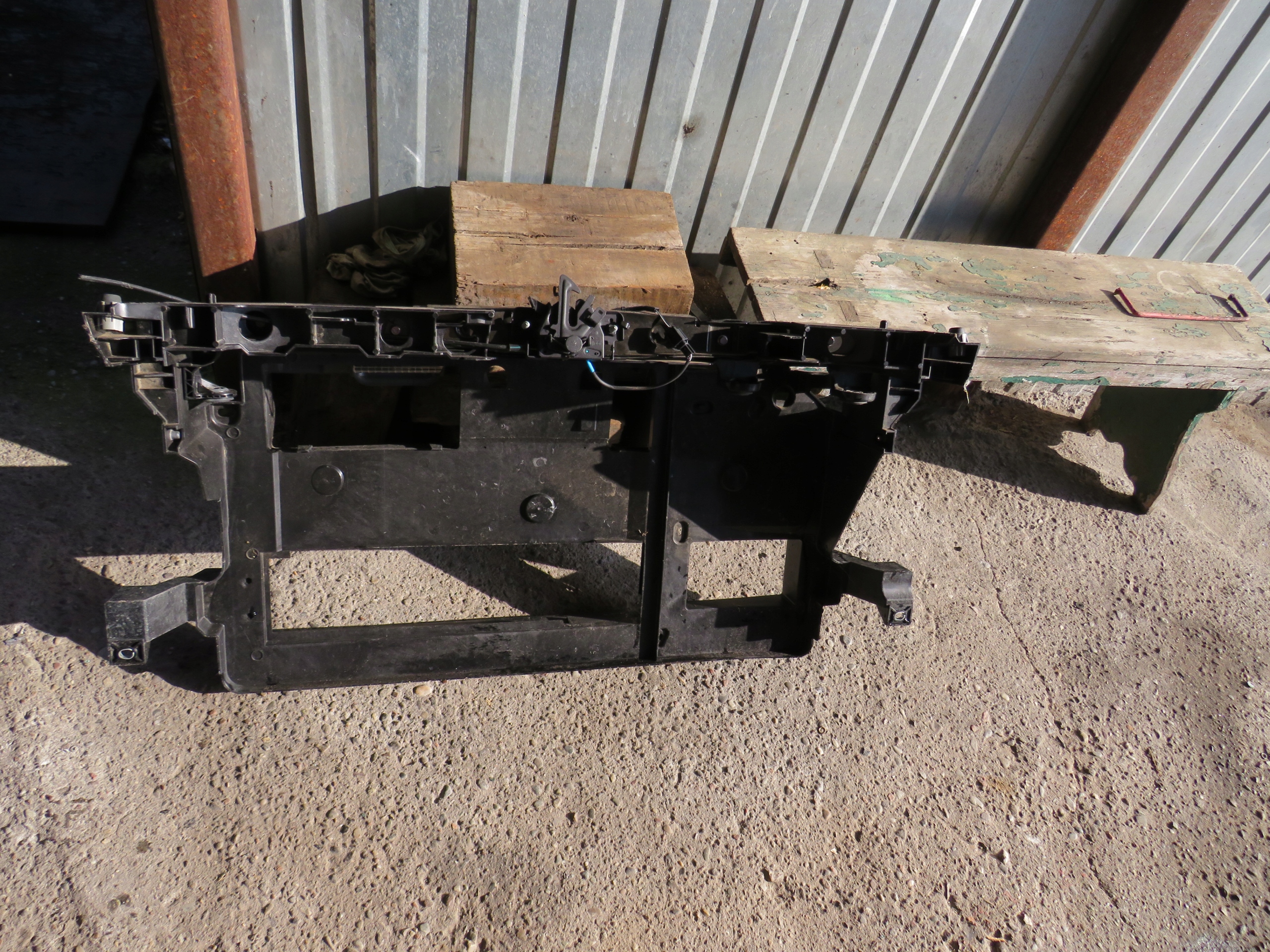 PAS PRZEDNI WZMOCNIENIE PRZÓD RENAULT MEGANE 4 IV Producent części Renault OE