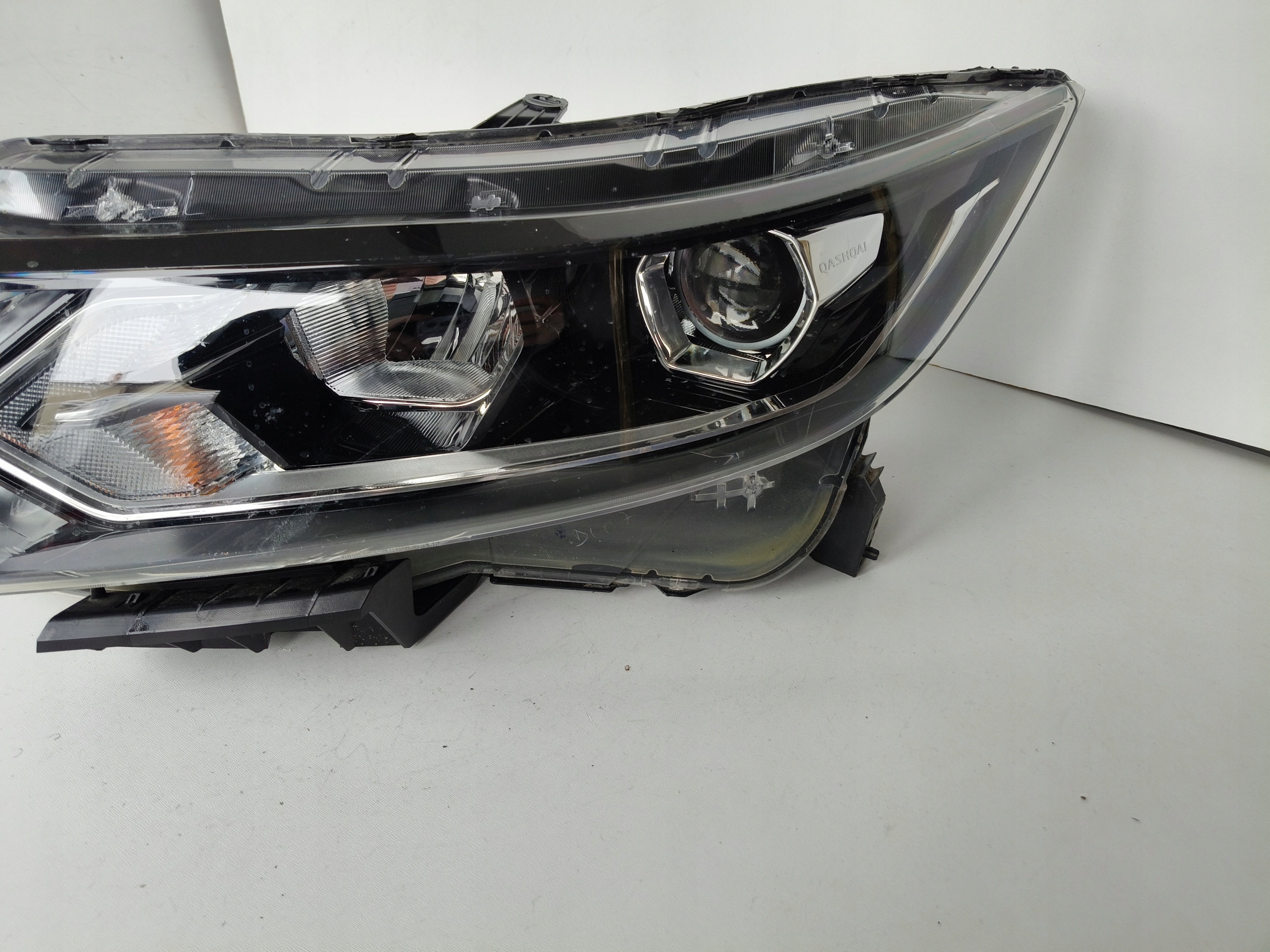 light left REFLEKTOR NISSAN QASHQAI II 17- LIFT LED