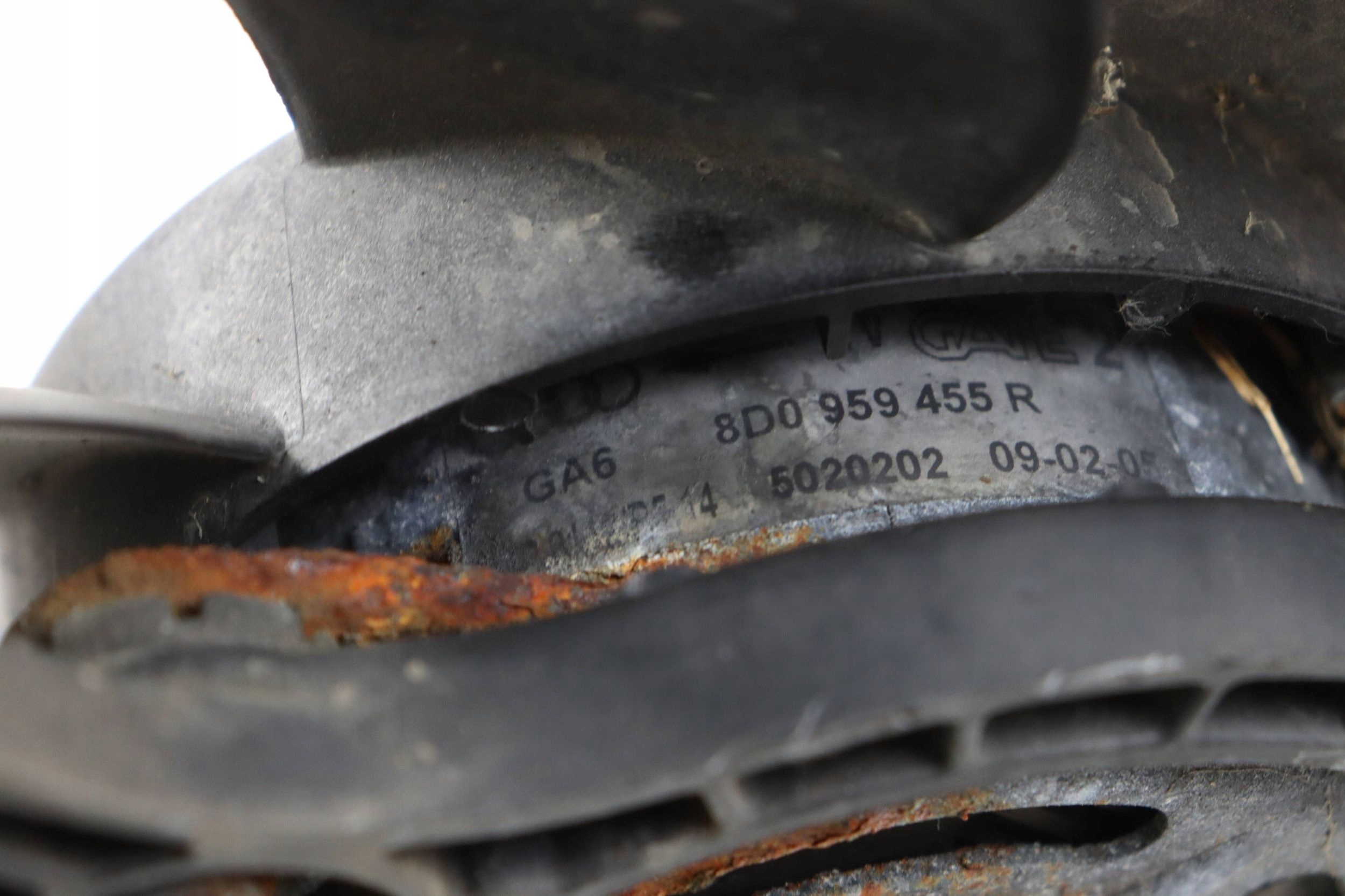 VW PASSAT B5 FL SKODA SUPERB e AUDI A4 B5 Ventola radiatore 8D0959455R