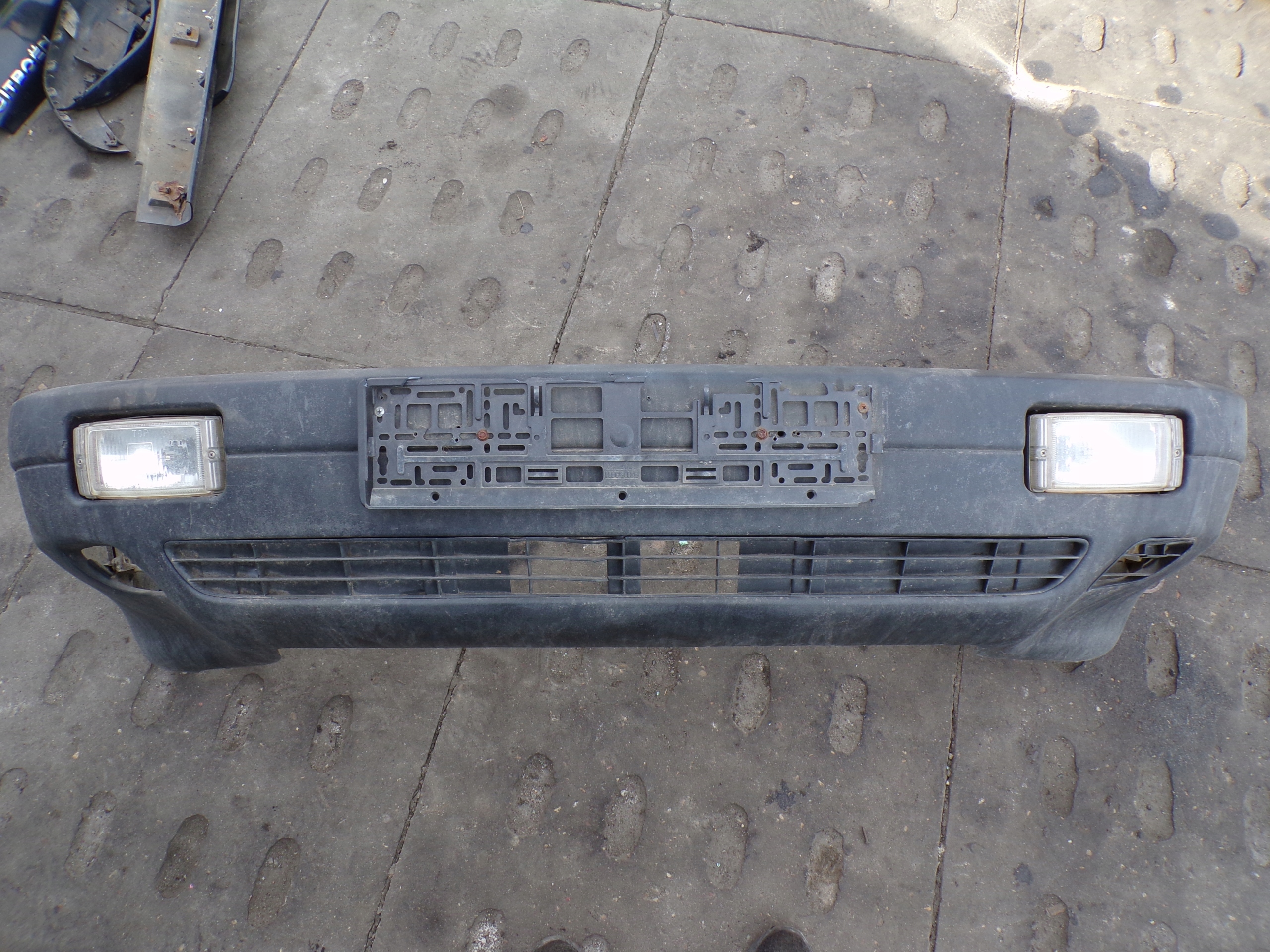 Frontstoßstange vorne AUDI 80 B3 Nebelscheinwerfer