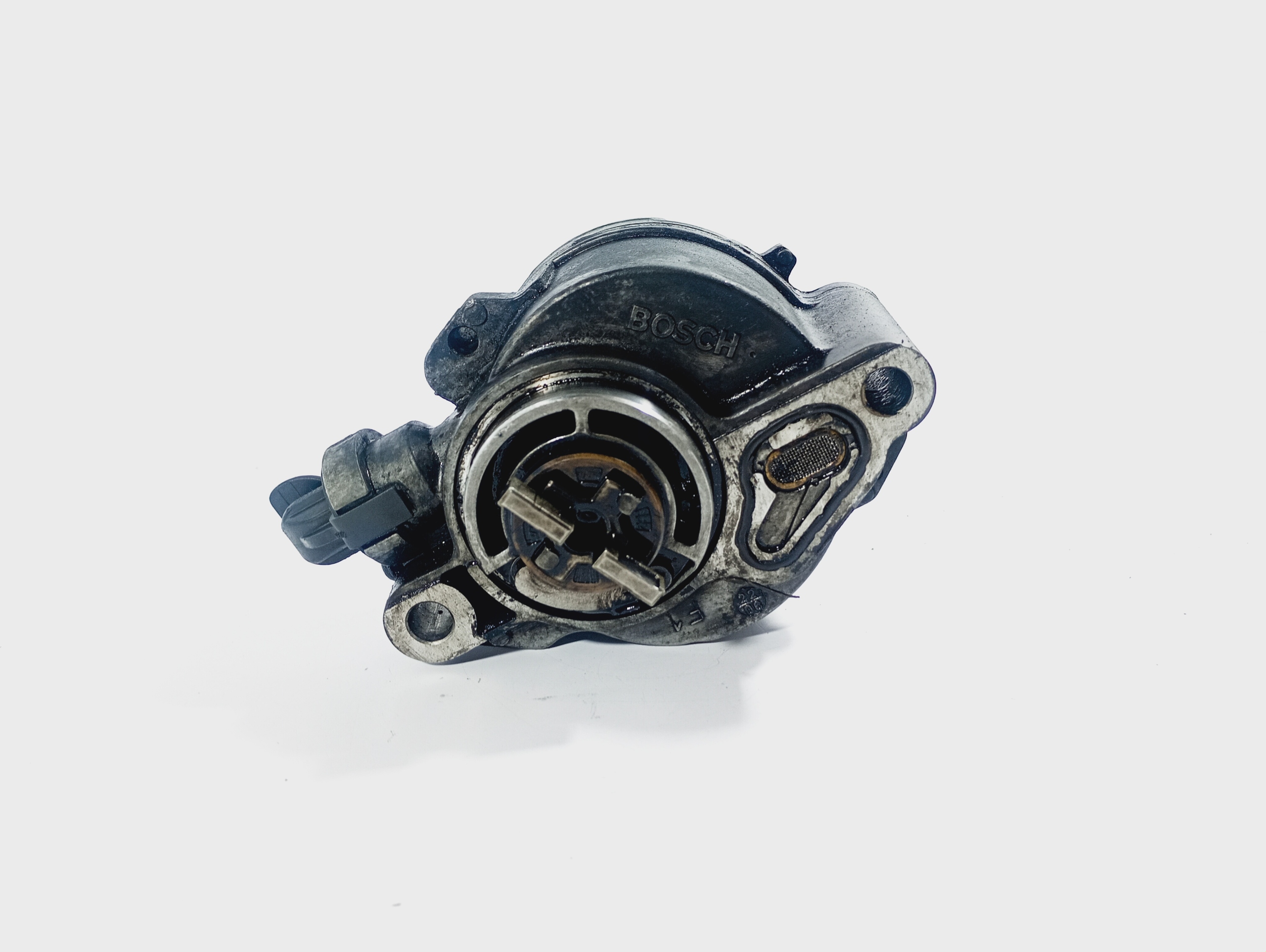 pump vacum vacual OE D1561B Peugeot 407 04-11