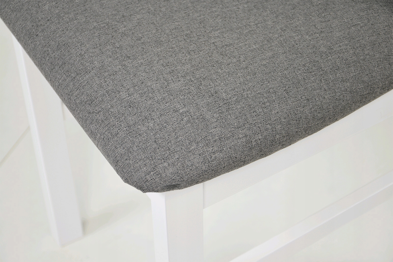 Rozkładany stół do 2m plus 6 krzeseł z DREWNA biel Liczba elementów w zestawie 7